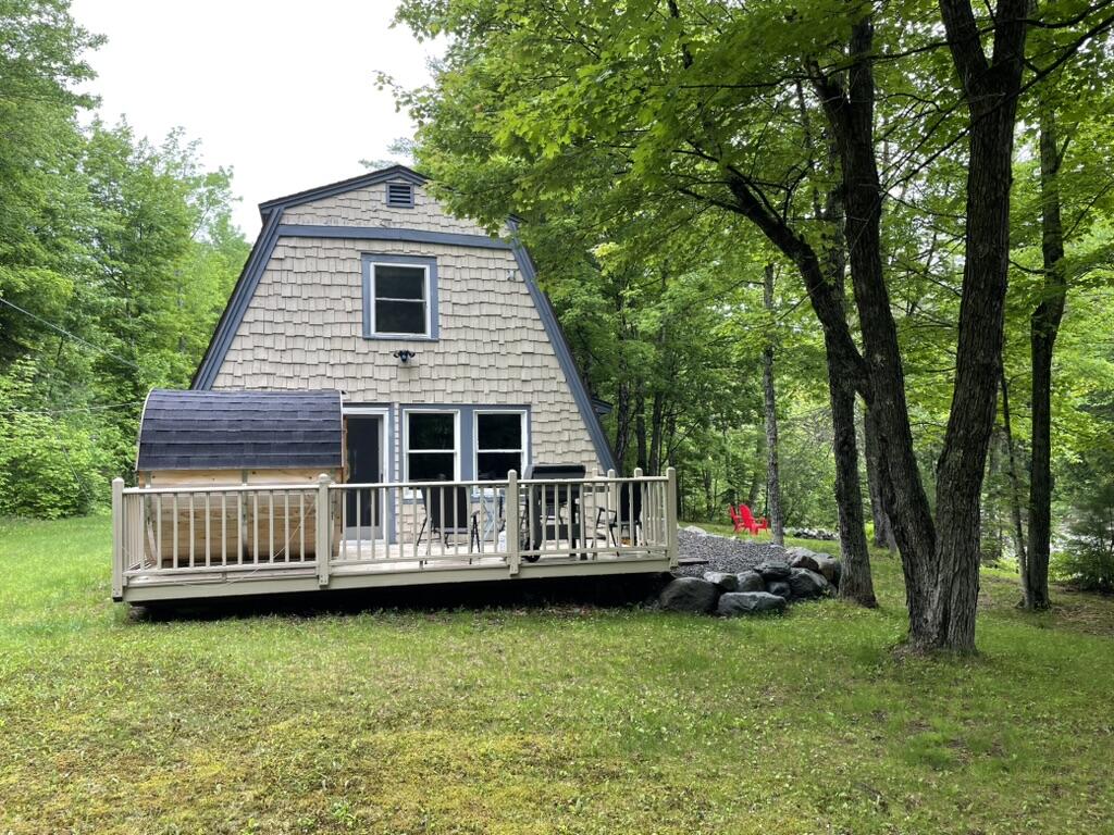 1011 Little Poplar Stream Road Property Photo 8