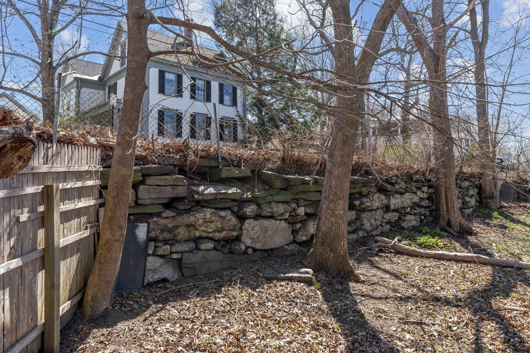 23 Noble Street Property Photo 12
