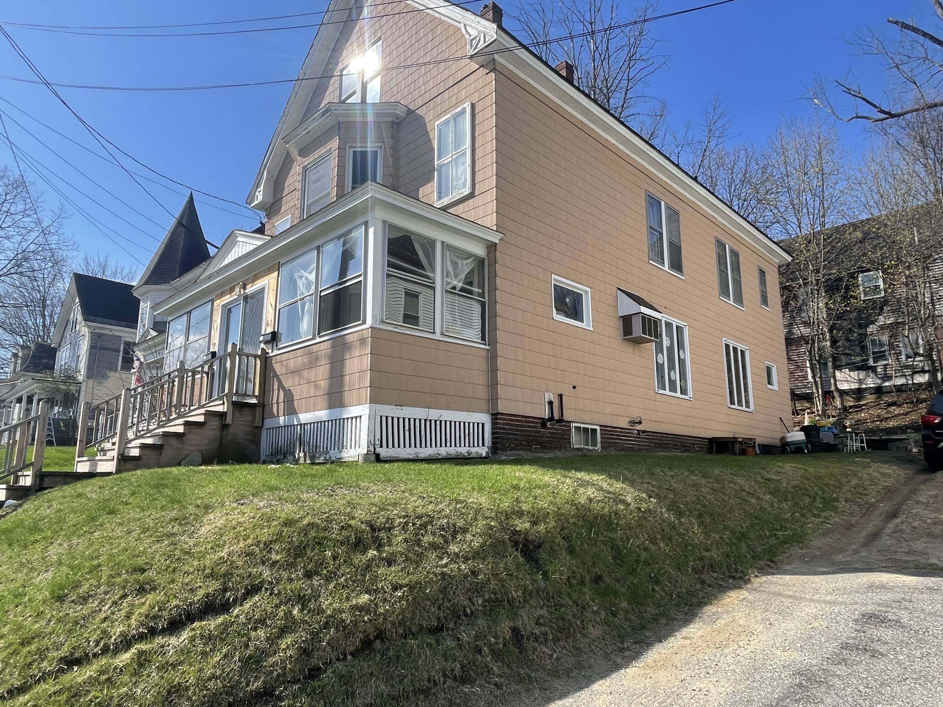61 Washington Street Property Photo 4