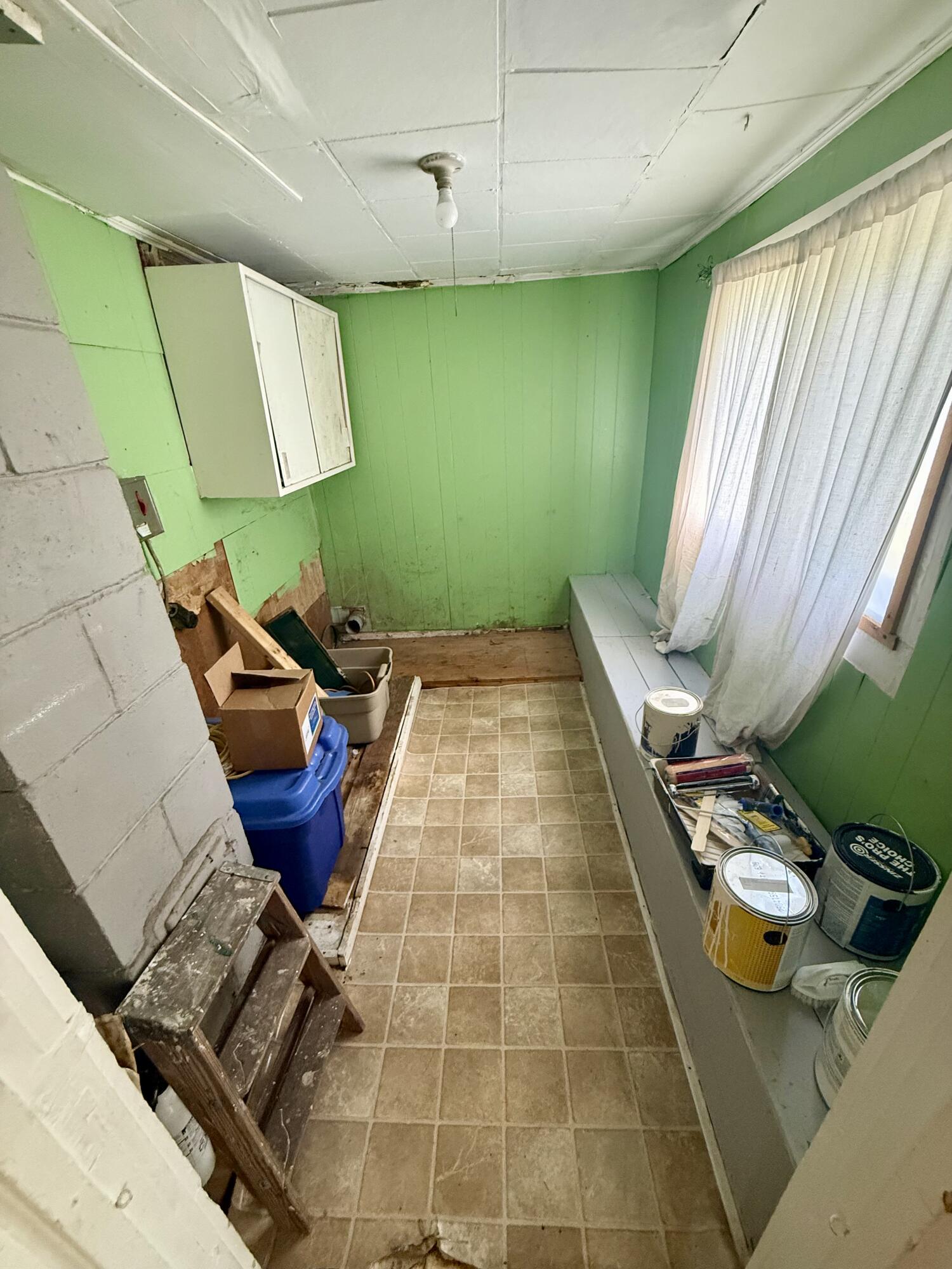 6 Case Drive Property Photo 15