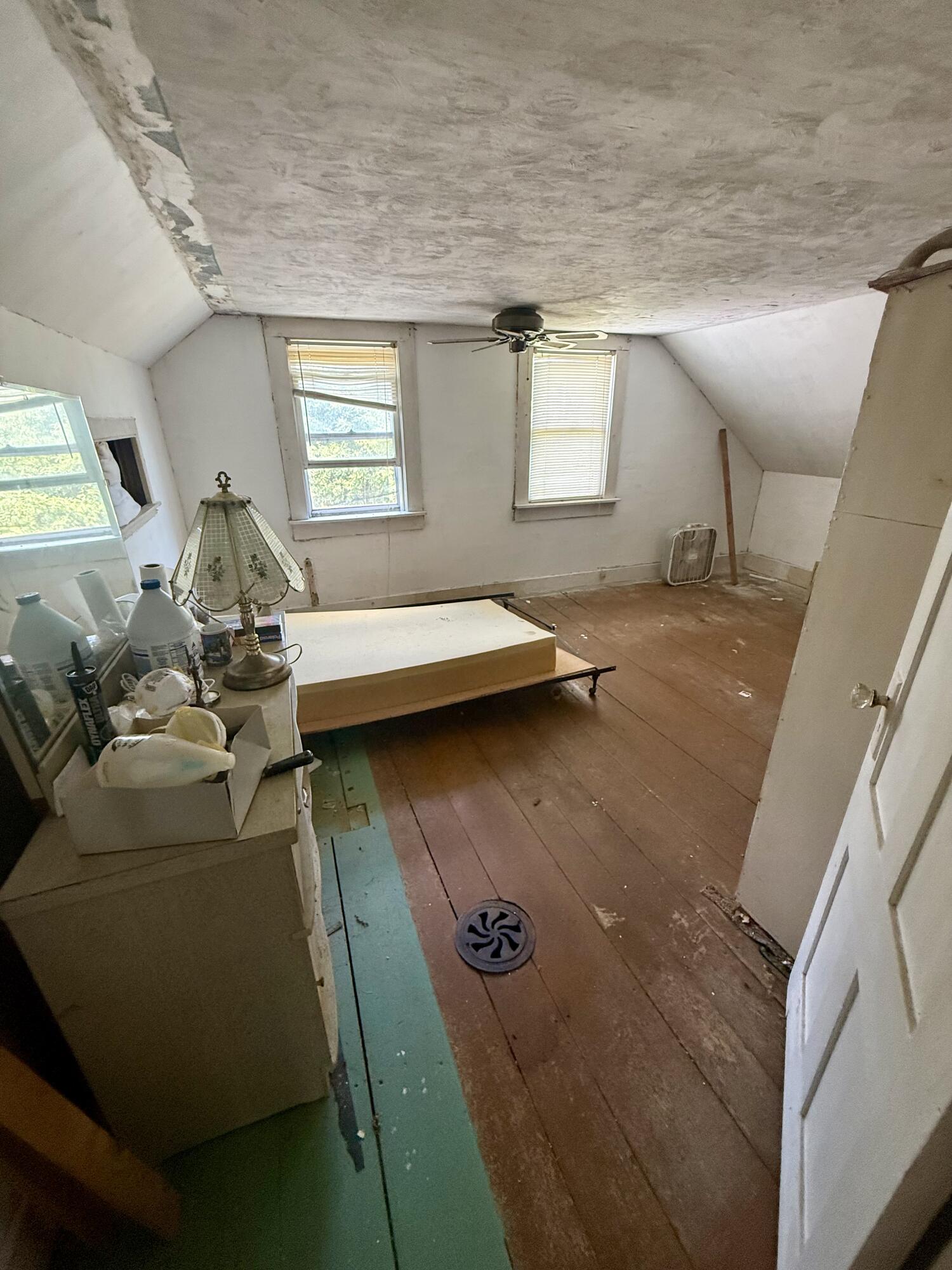 6 Case Drive Property Photo 23