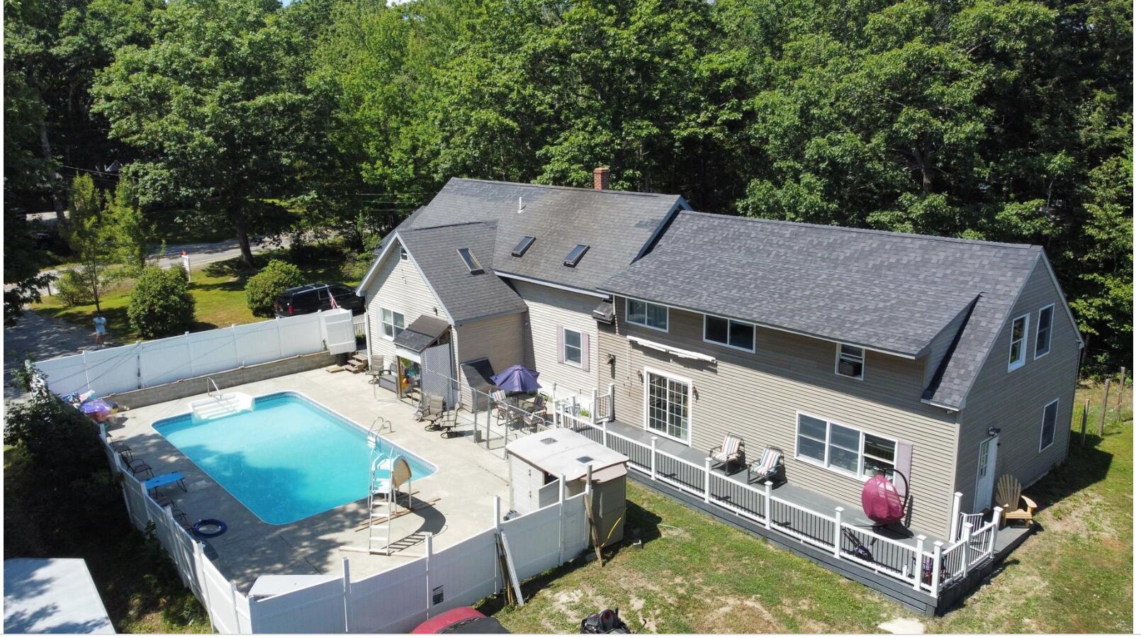 104 N Bend Road Property Photo 2