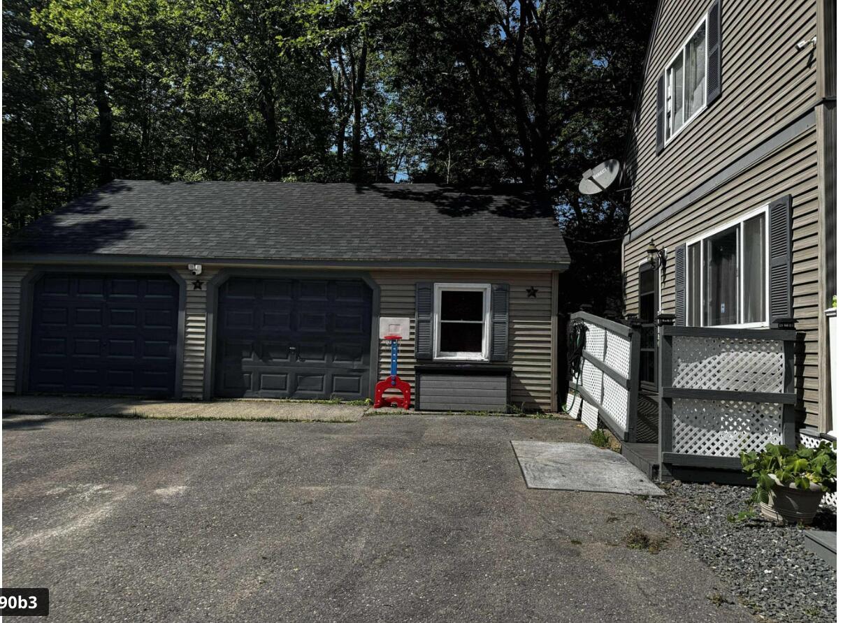 104 N Bend Road Property Photo 69