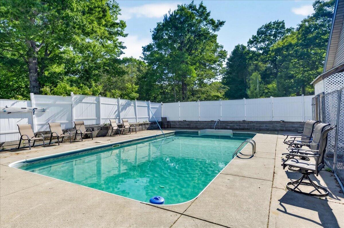 104 N Bend Road Property Photo 81