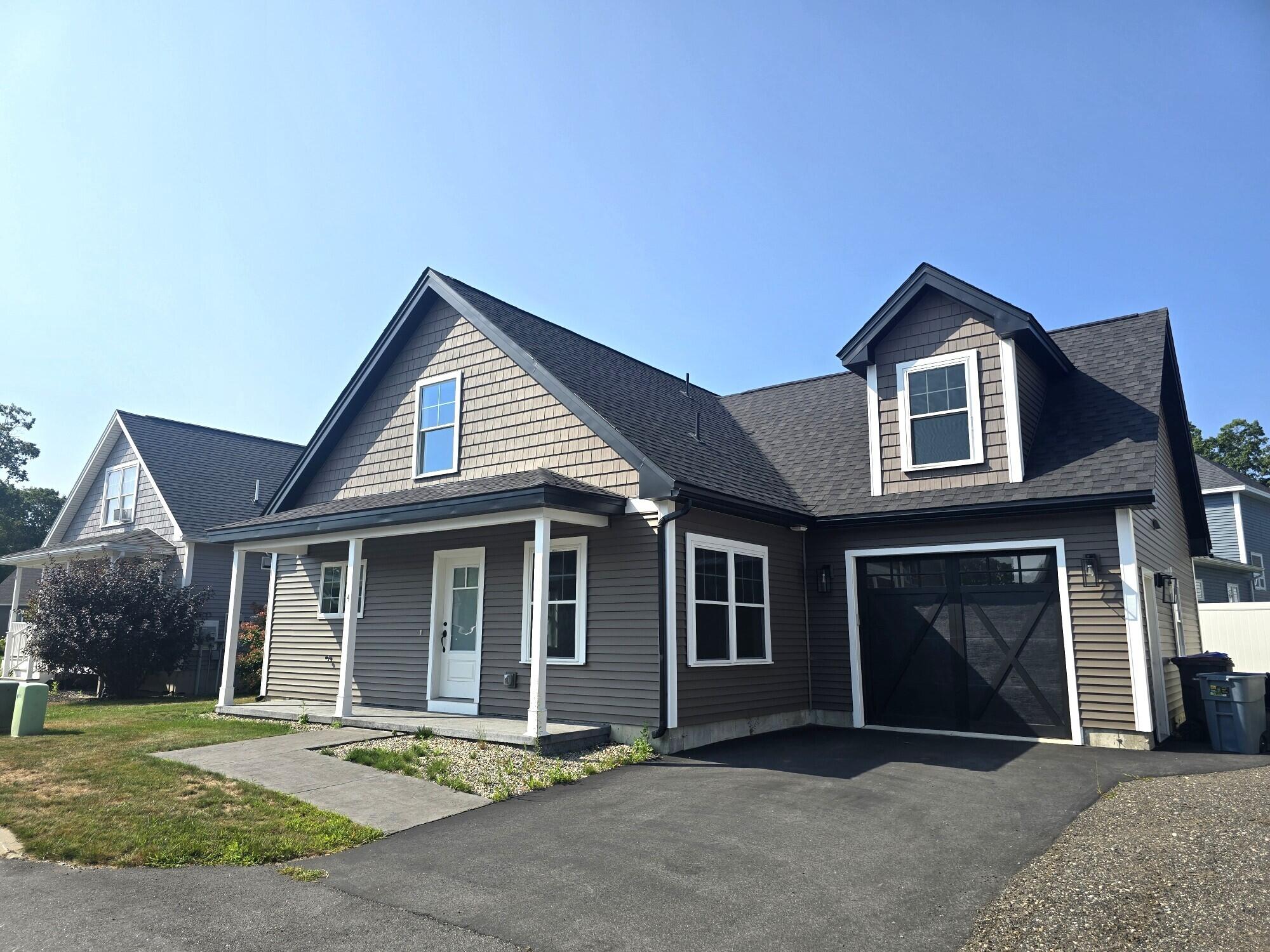 4 Mickelson Way Property Photo 6