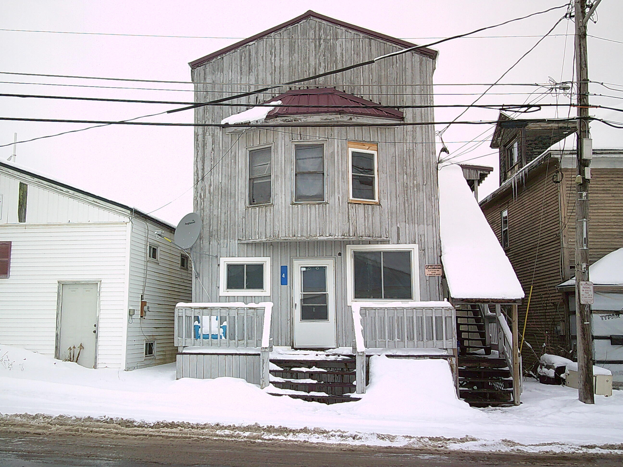 4 Grand Falls Road Property Photo 1