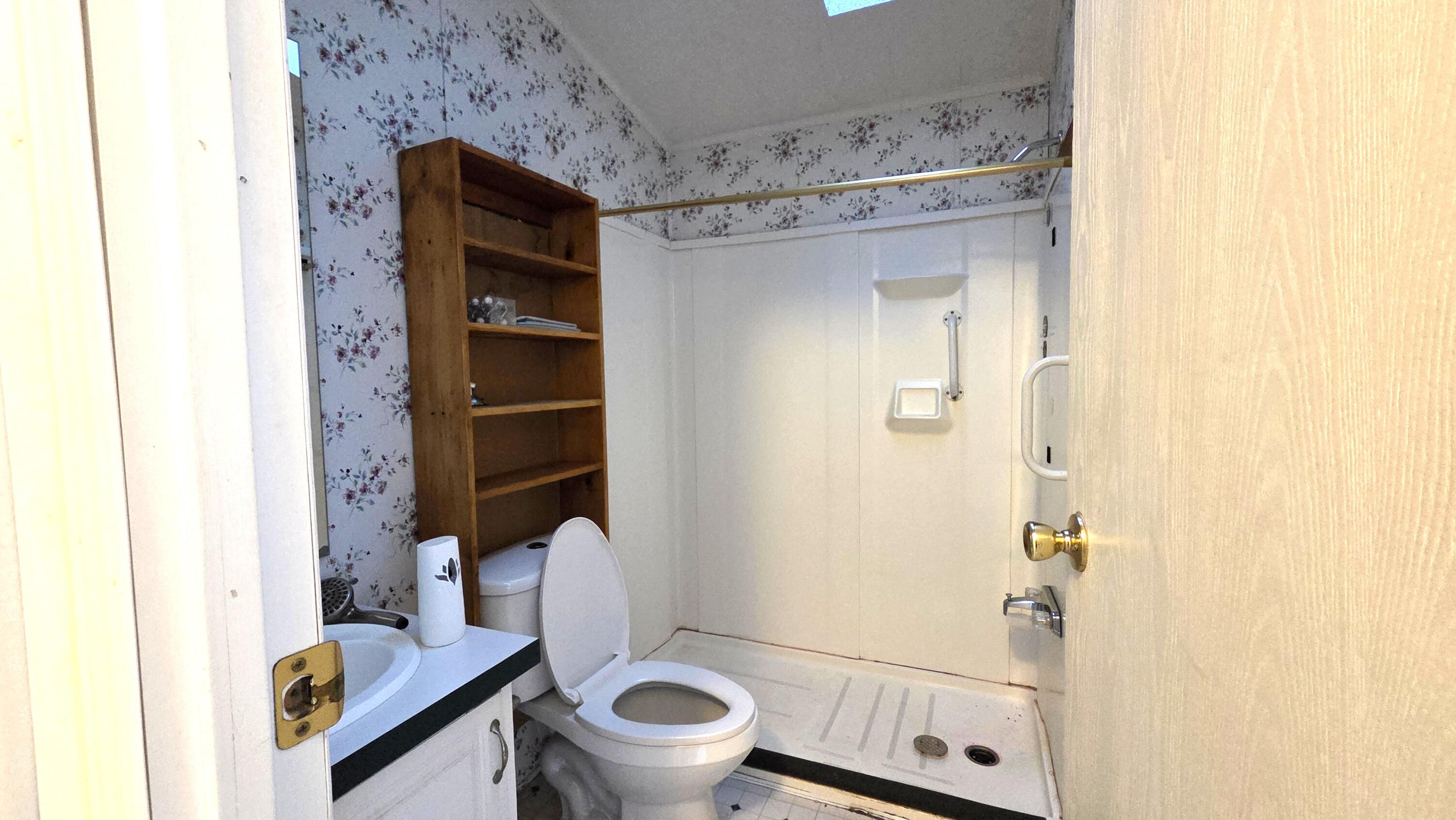 1035 Airline Road Property Photo 13