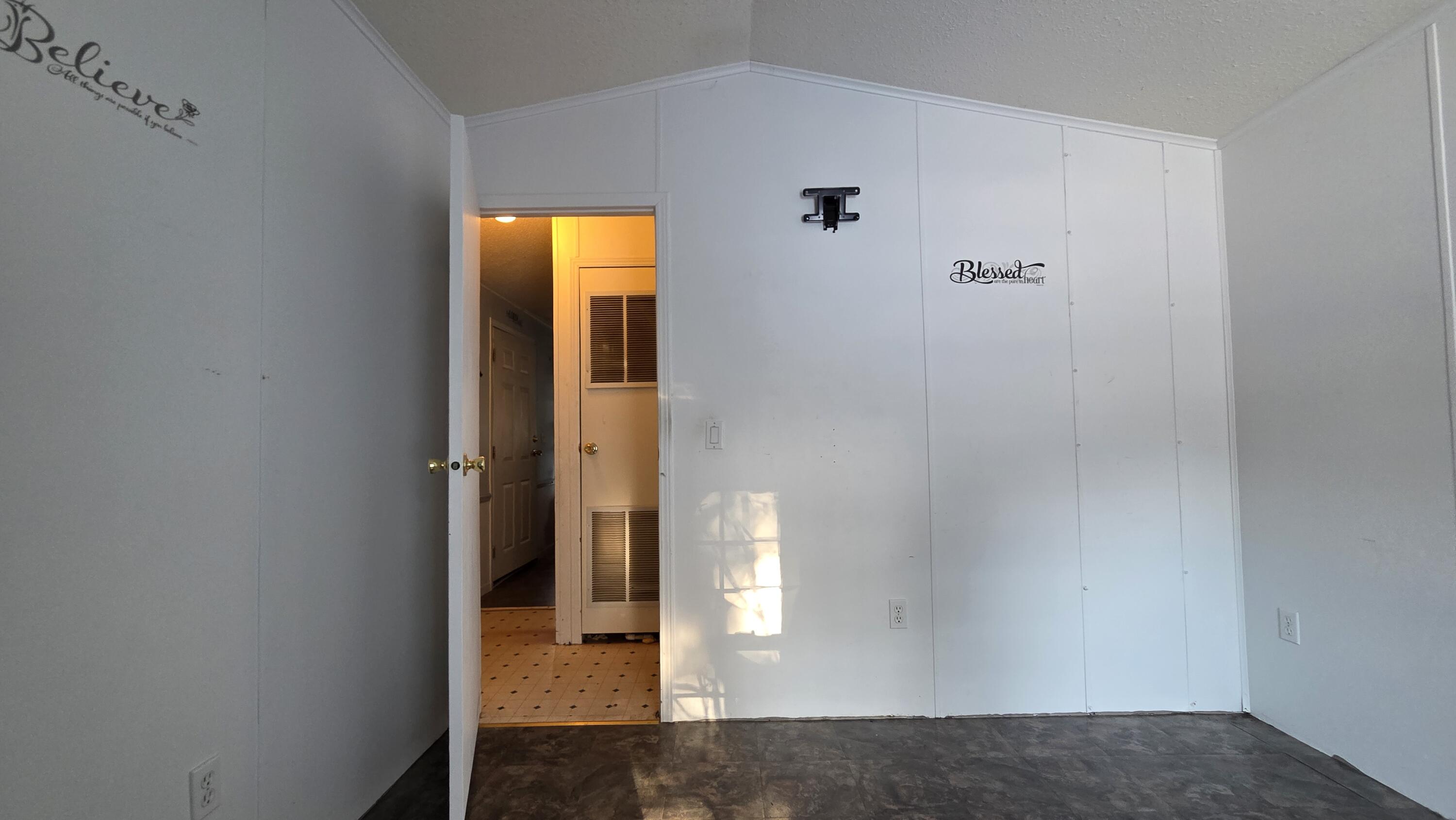 1035 Airline Road Property Photo 15