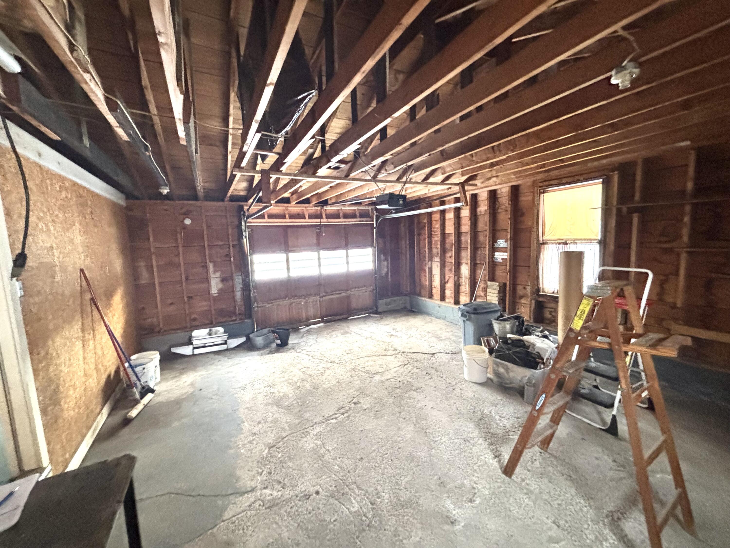 34 Lincoln Street Property Photo 29
