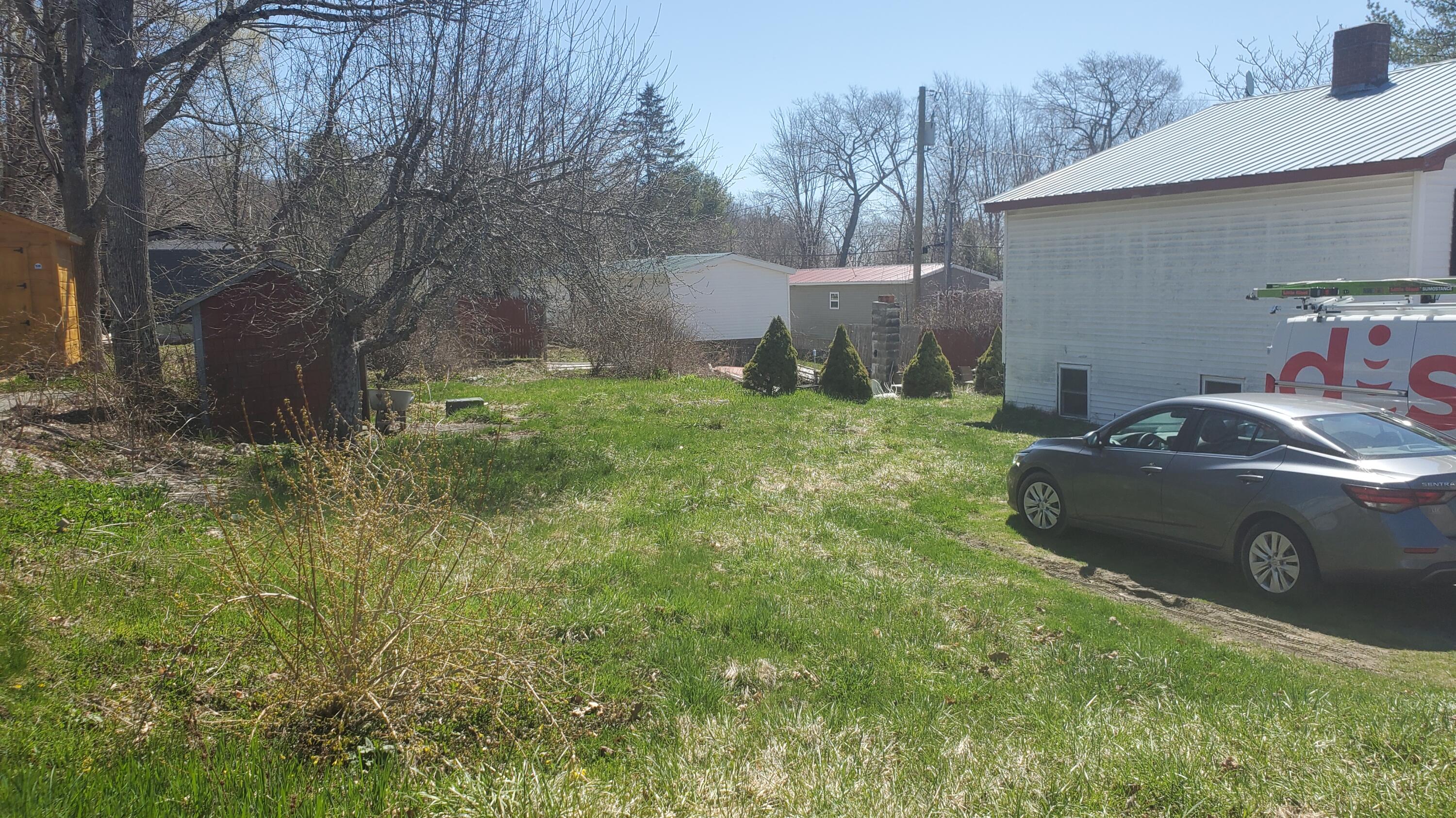 29 Oak Street Property Photo 4