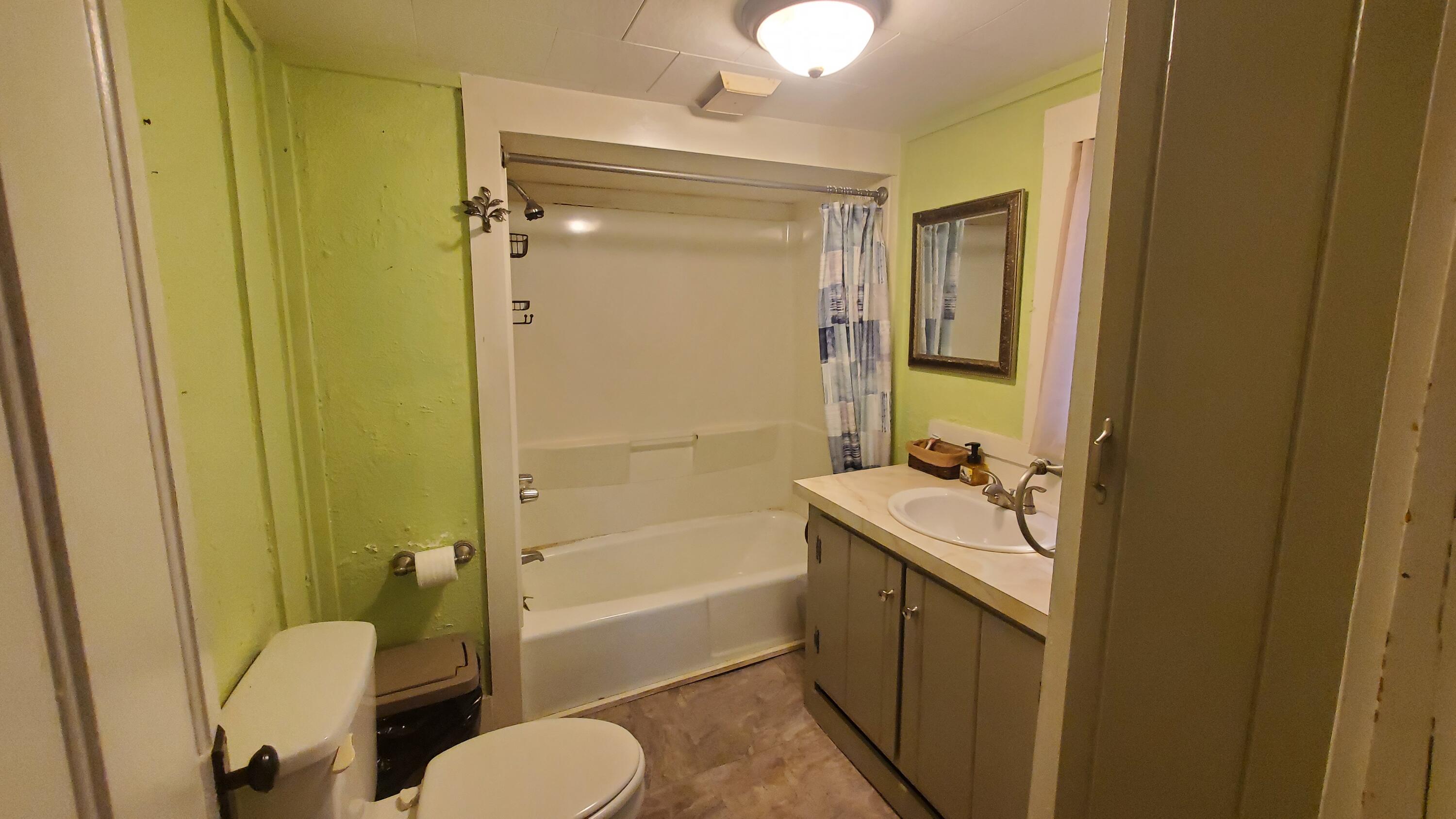 29 Oak Street Property Photo 45