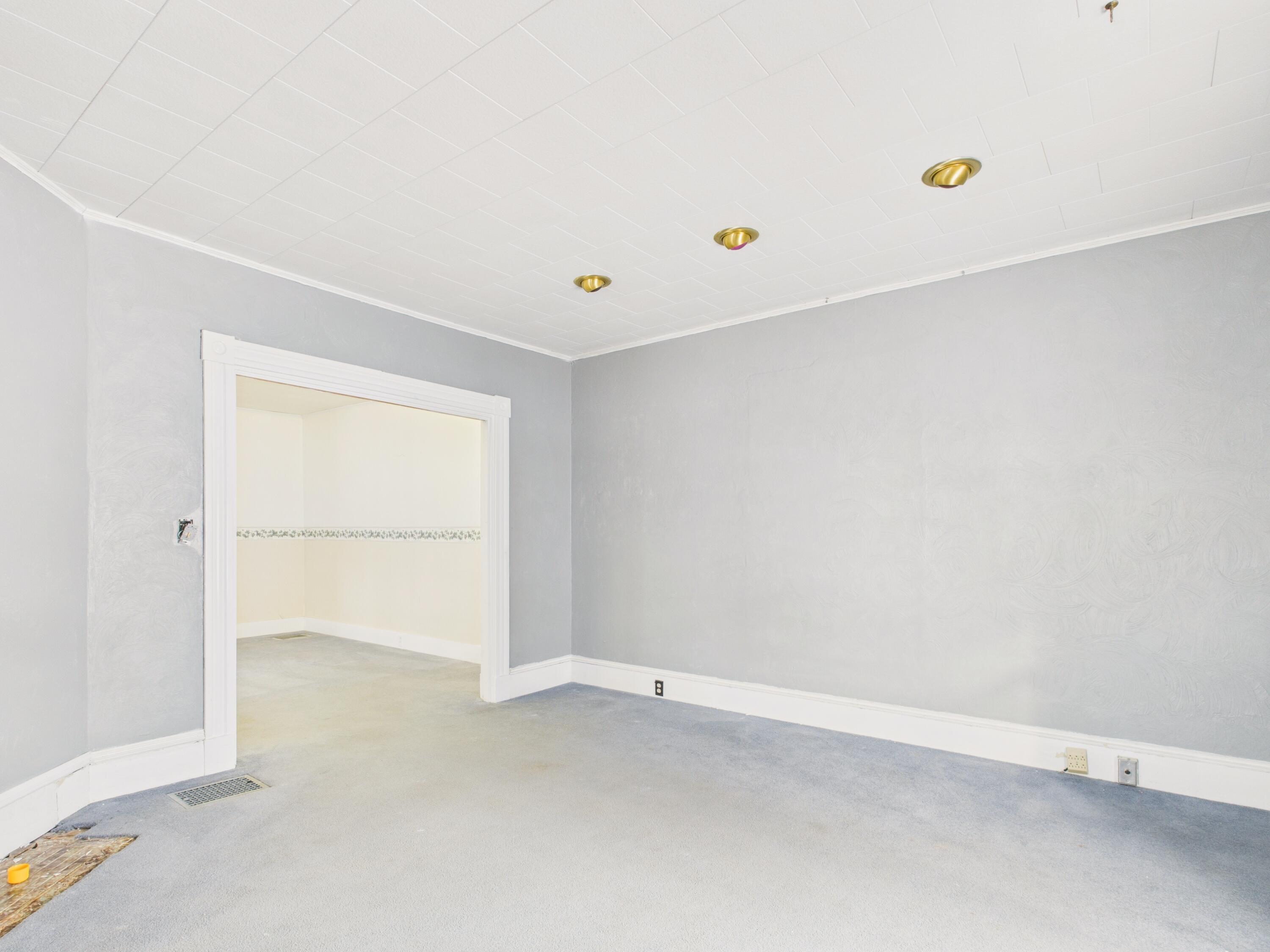114 Exchange Street Property Photo 14