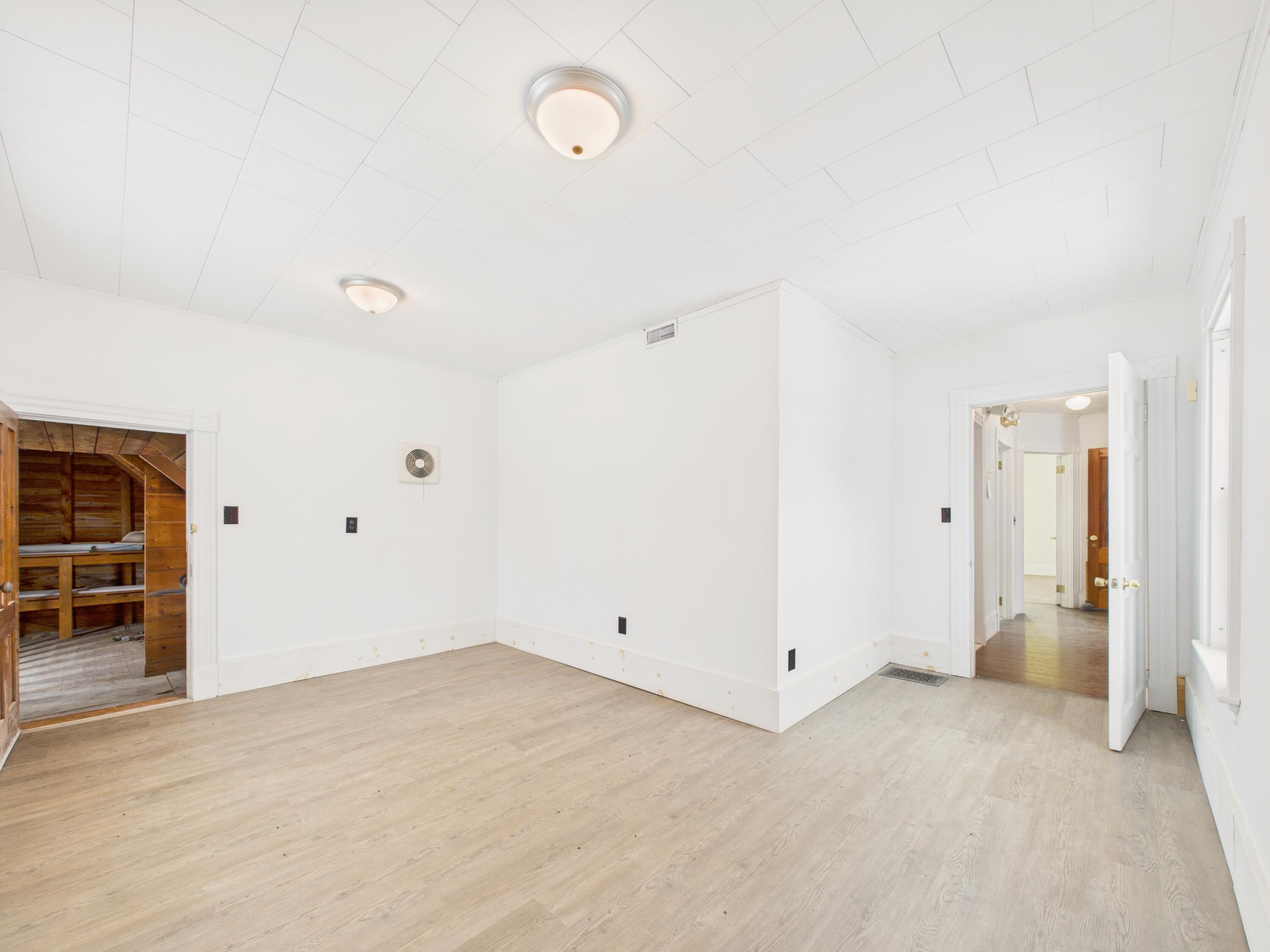 114 Exchange Street Property Photo 31