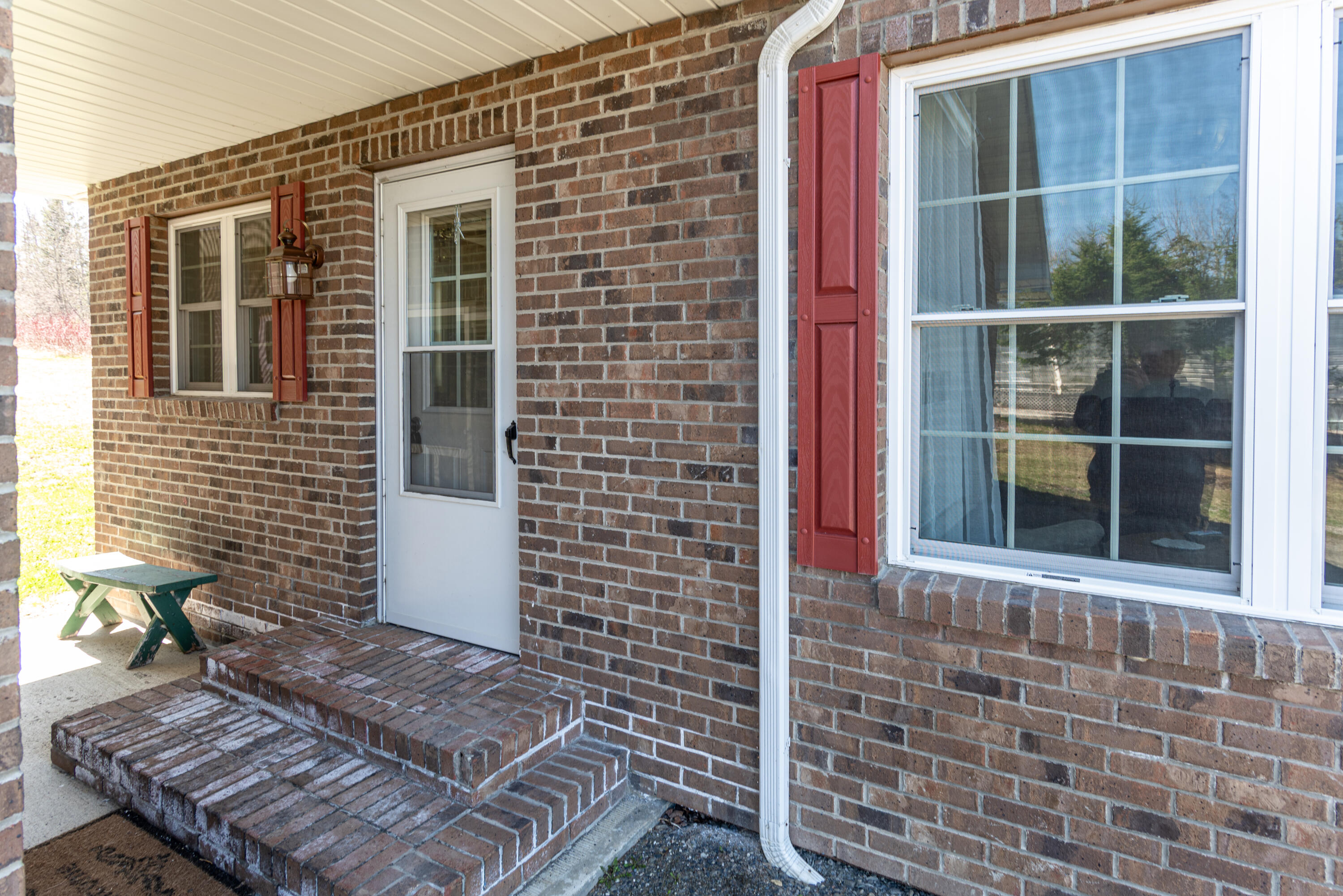 180 Hillside Road Property Photo 4