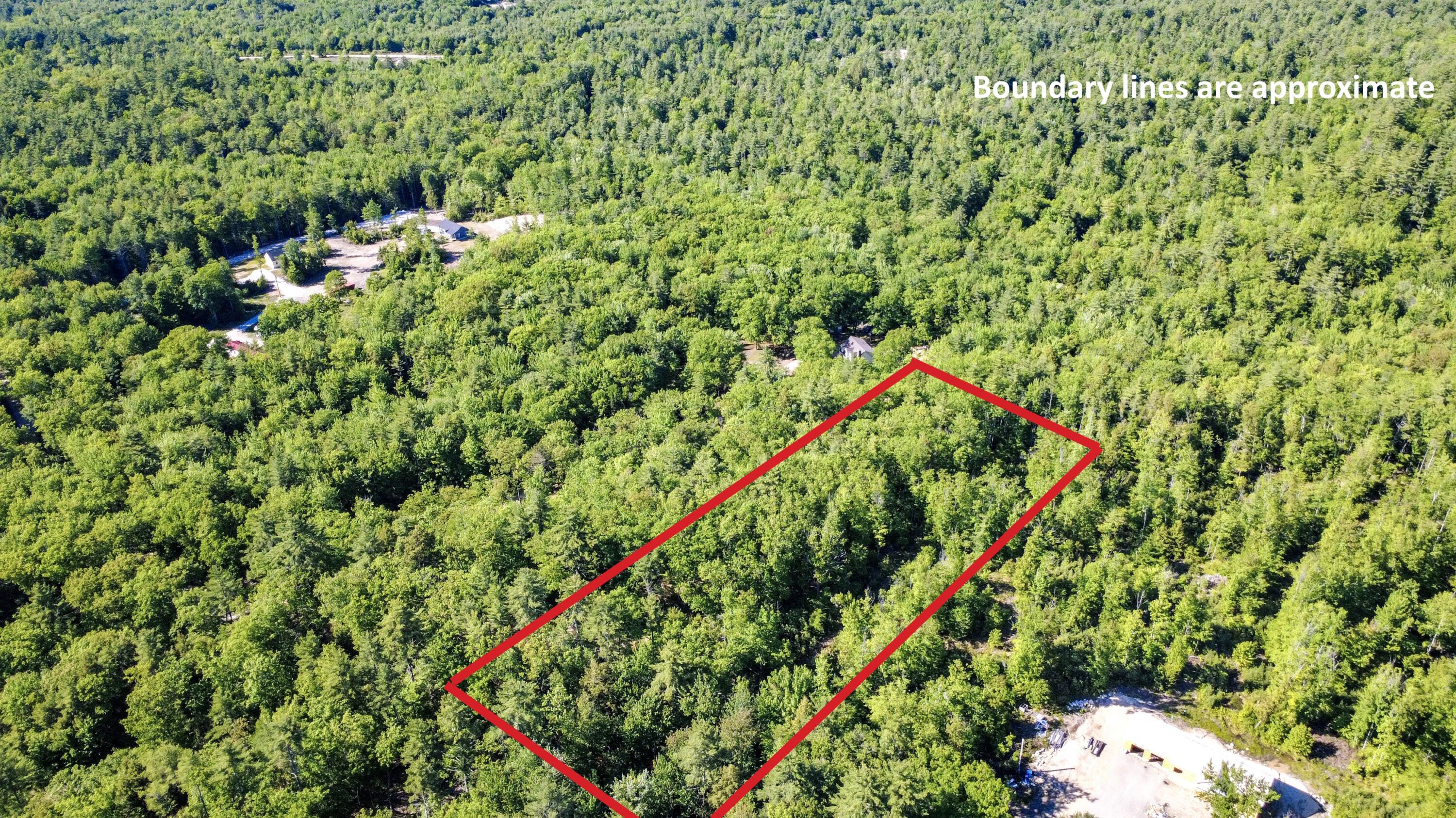 421 Middle Road Property Photo 4