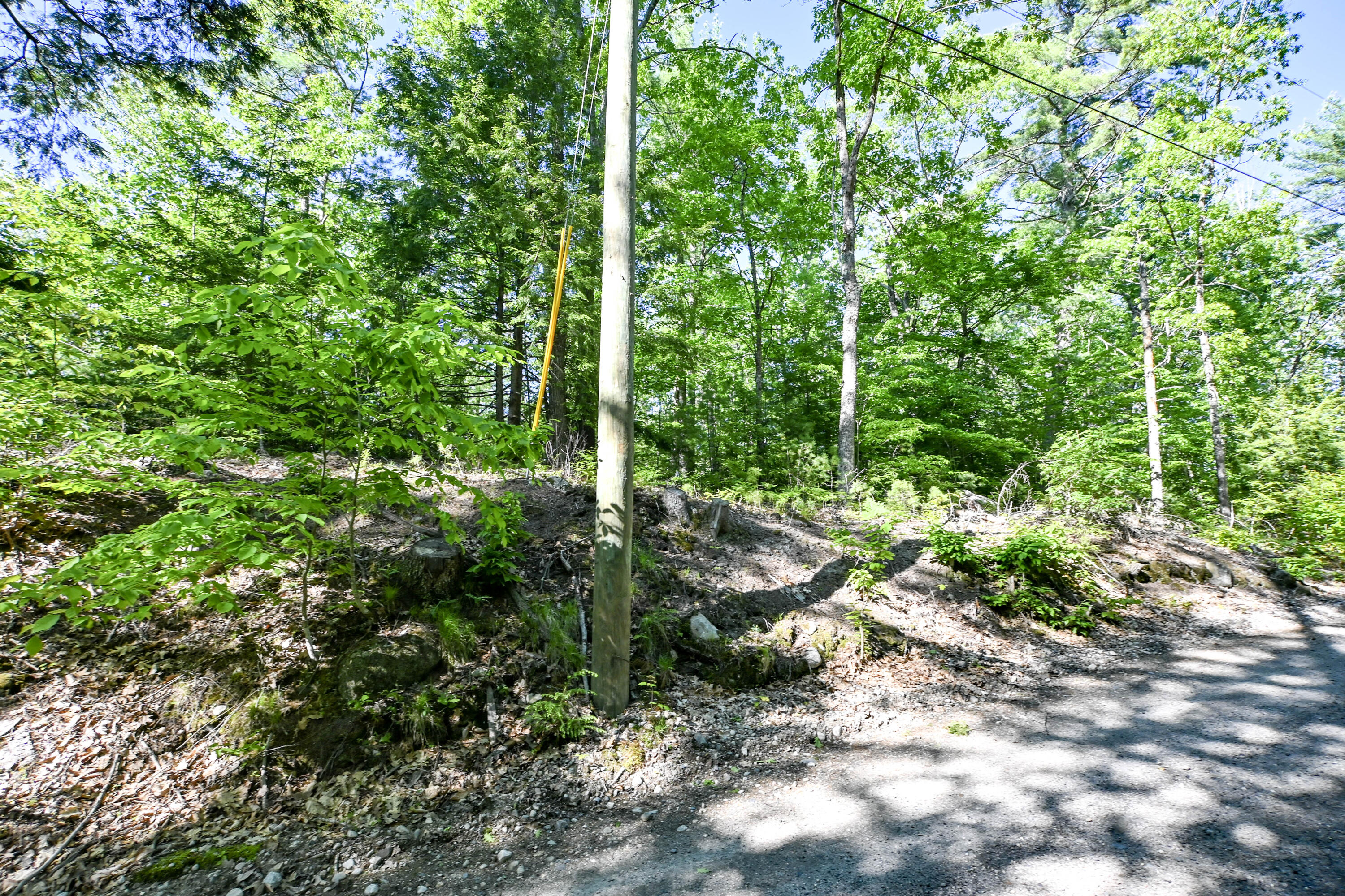 421 Middle Road Property Photo 22