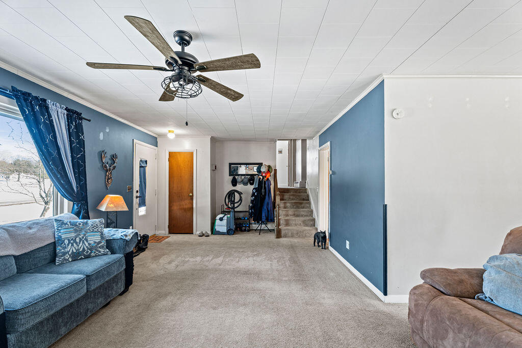 109 Water Street Property Photo 12