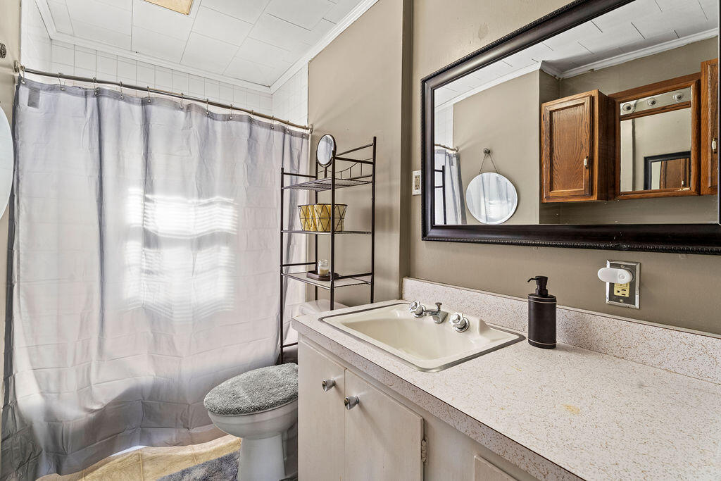 109 Water Street Property Photo 25