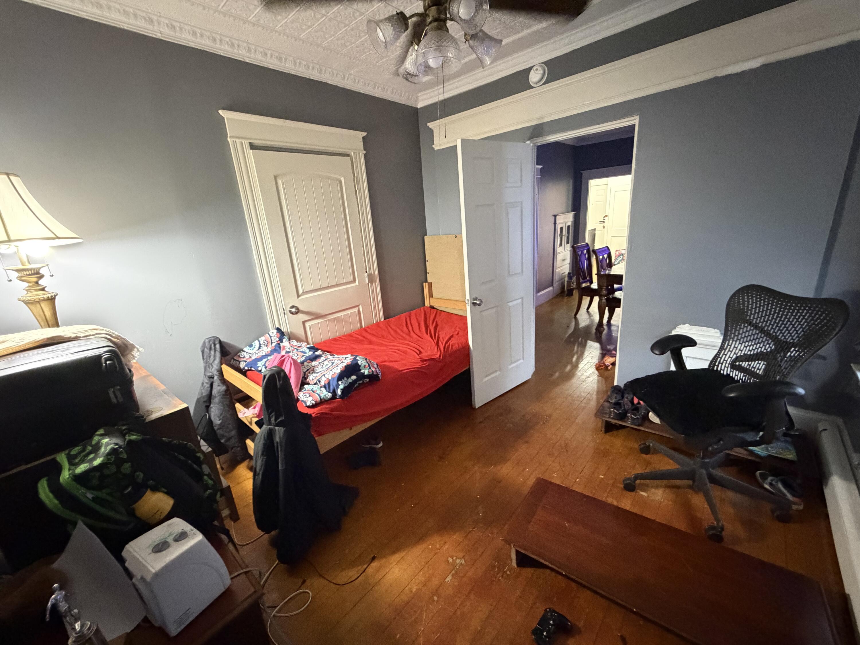 137 S Main Street Property Photo 14