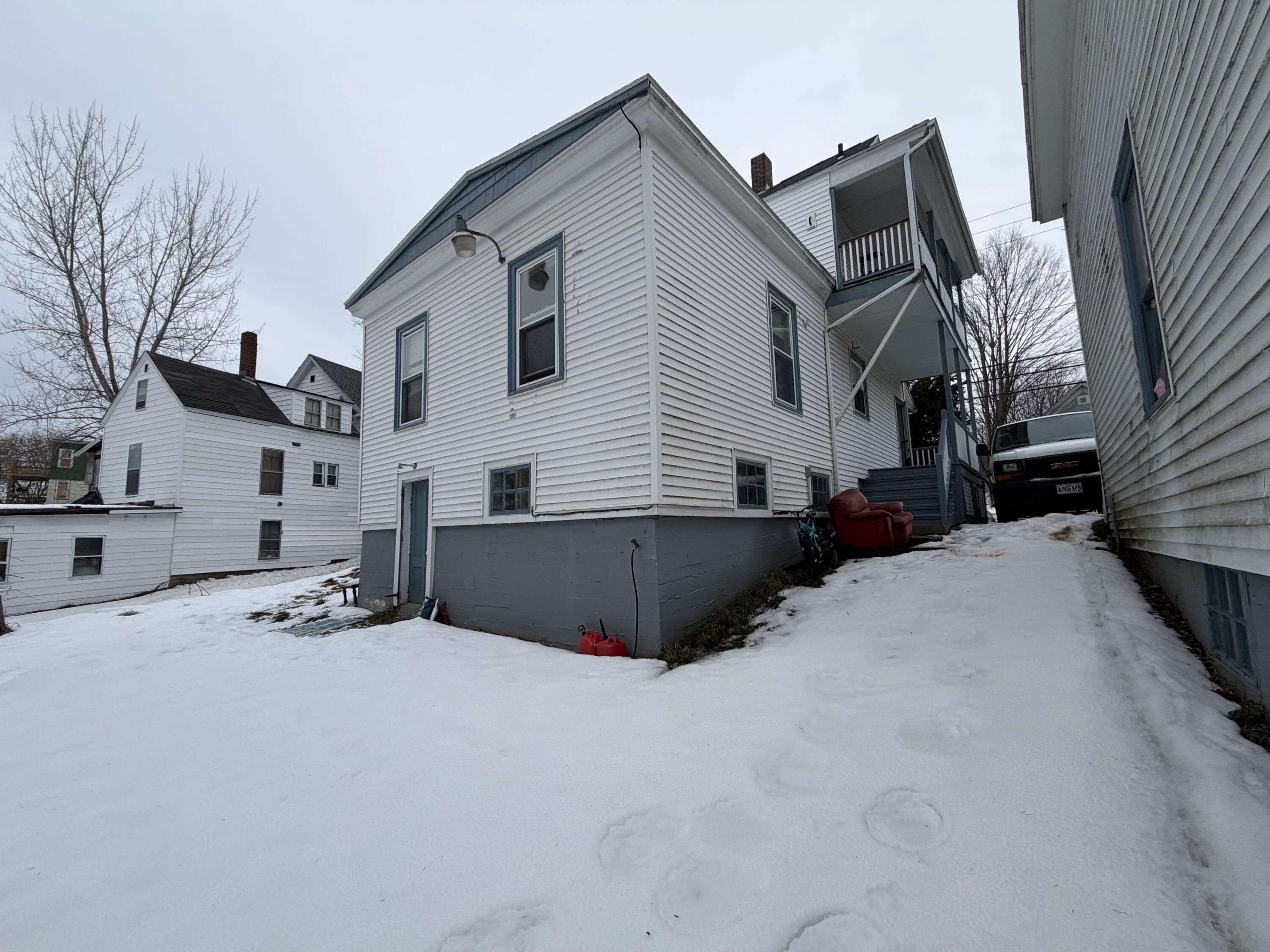 137 S Main Street Property Photo 37