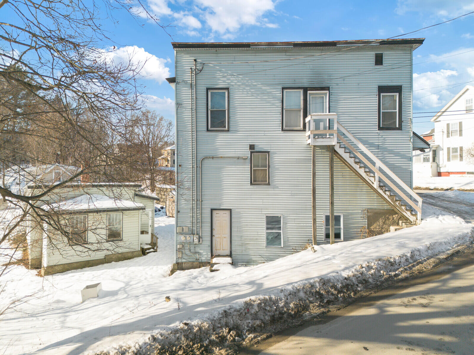 28-30 Gold Street Property Photo 4