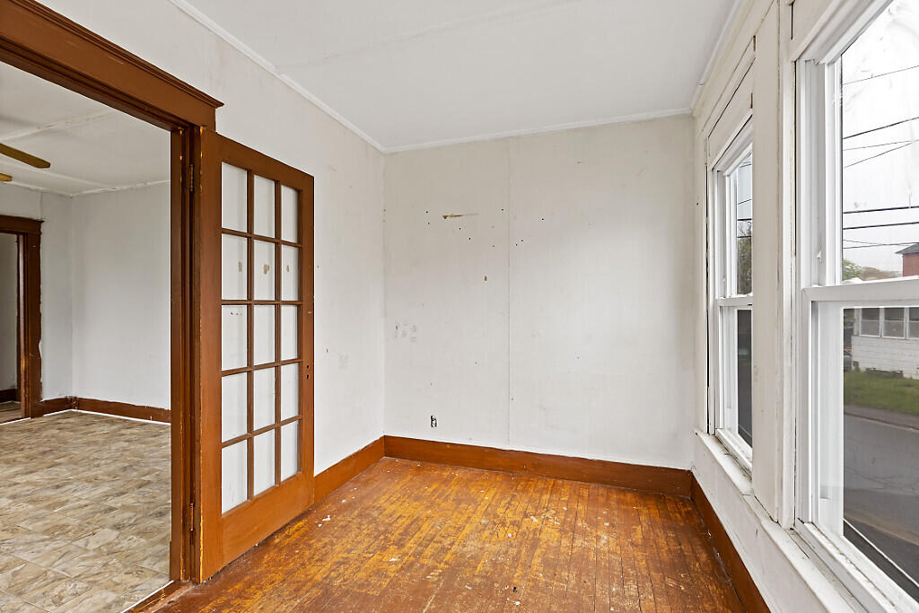 28-30 Gold Street Property Photo 49