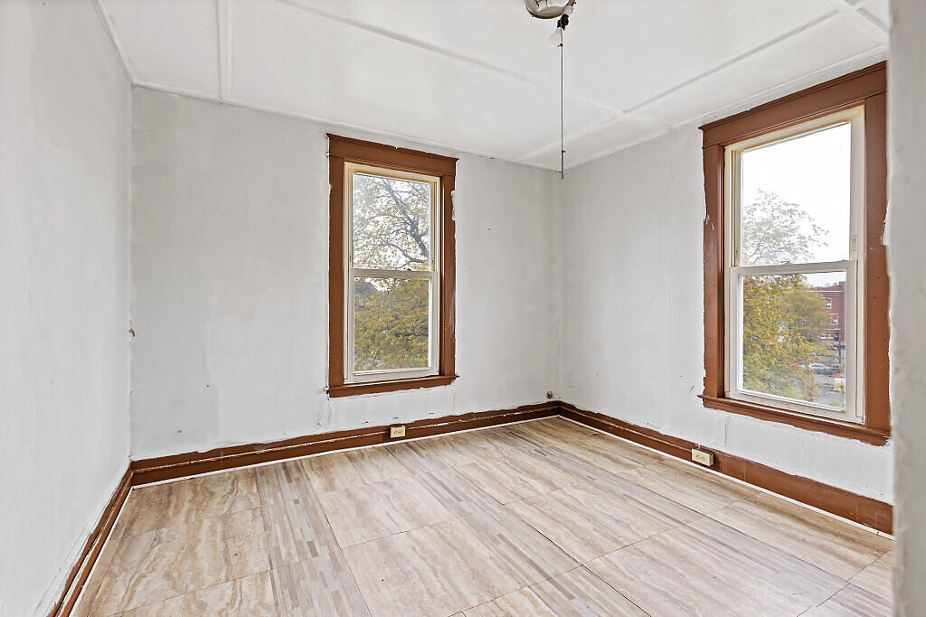 28-30 Gold Street Property Photo 53