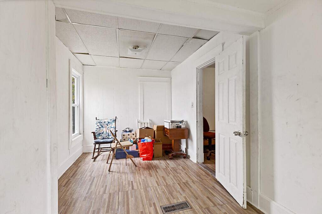 28-30 Gold Street Property Photo 84