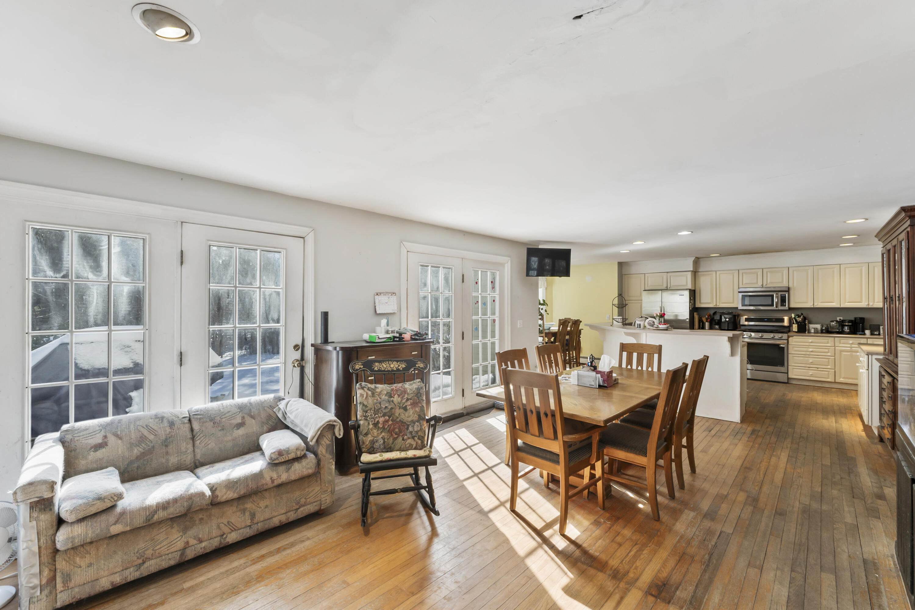8 Days Landing Property Photo 26