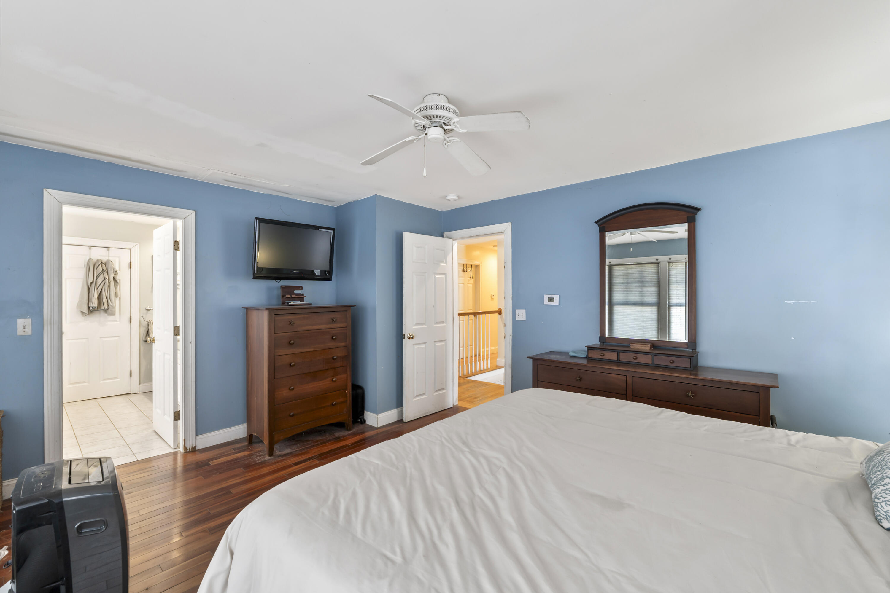 8 Days Landing Property Photo 34