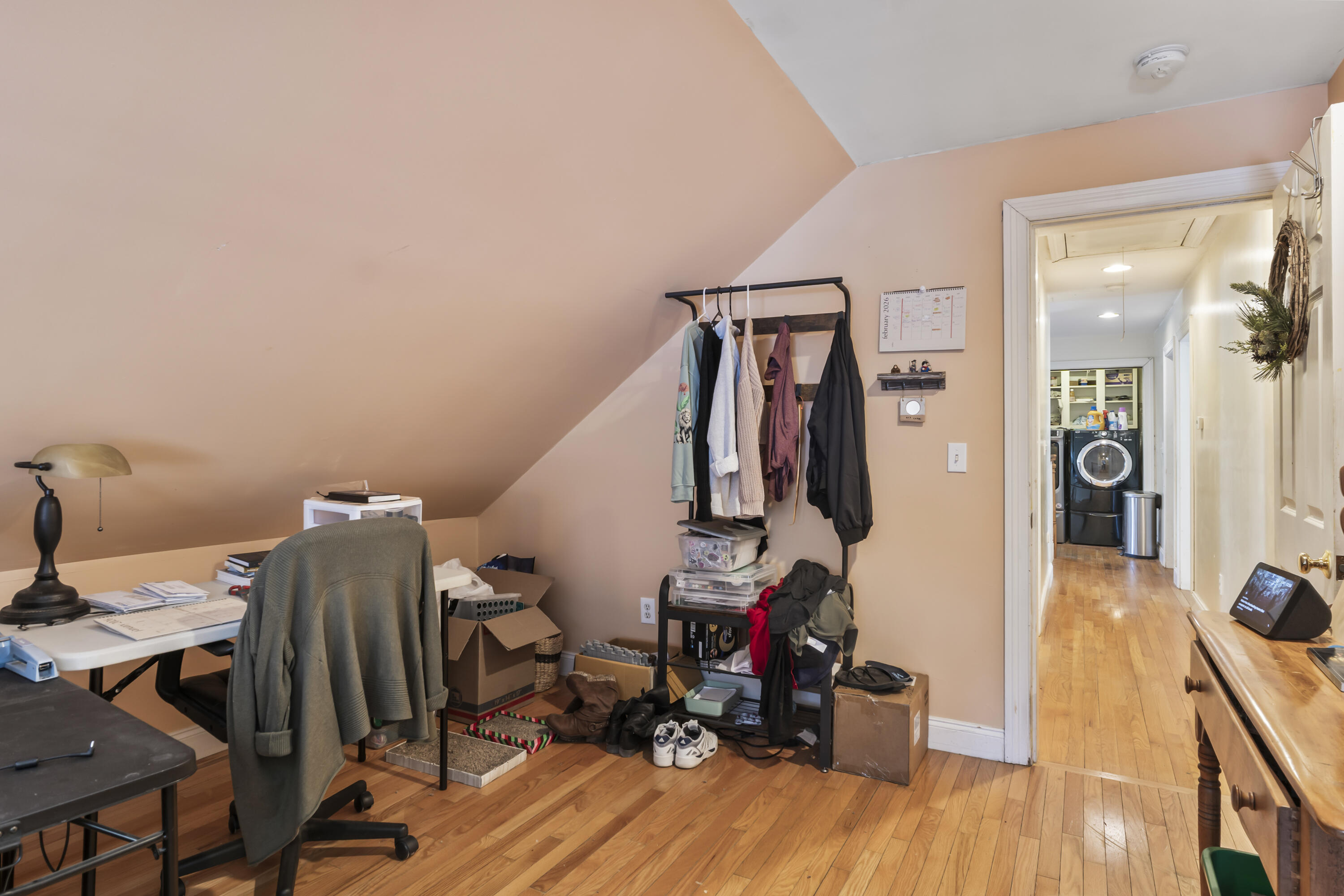 8 Days Landing Property Photo 48