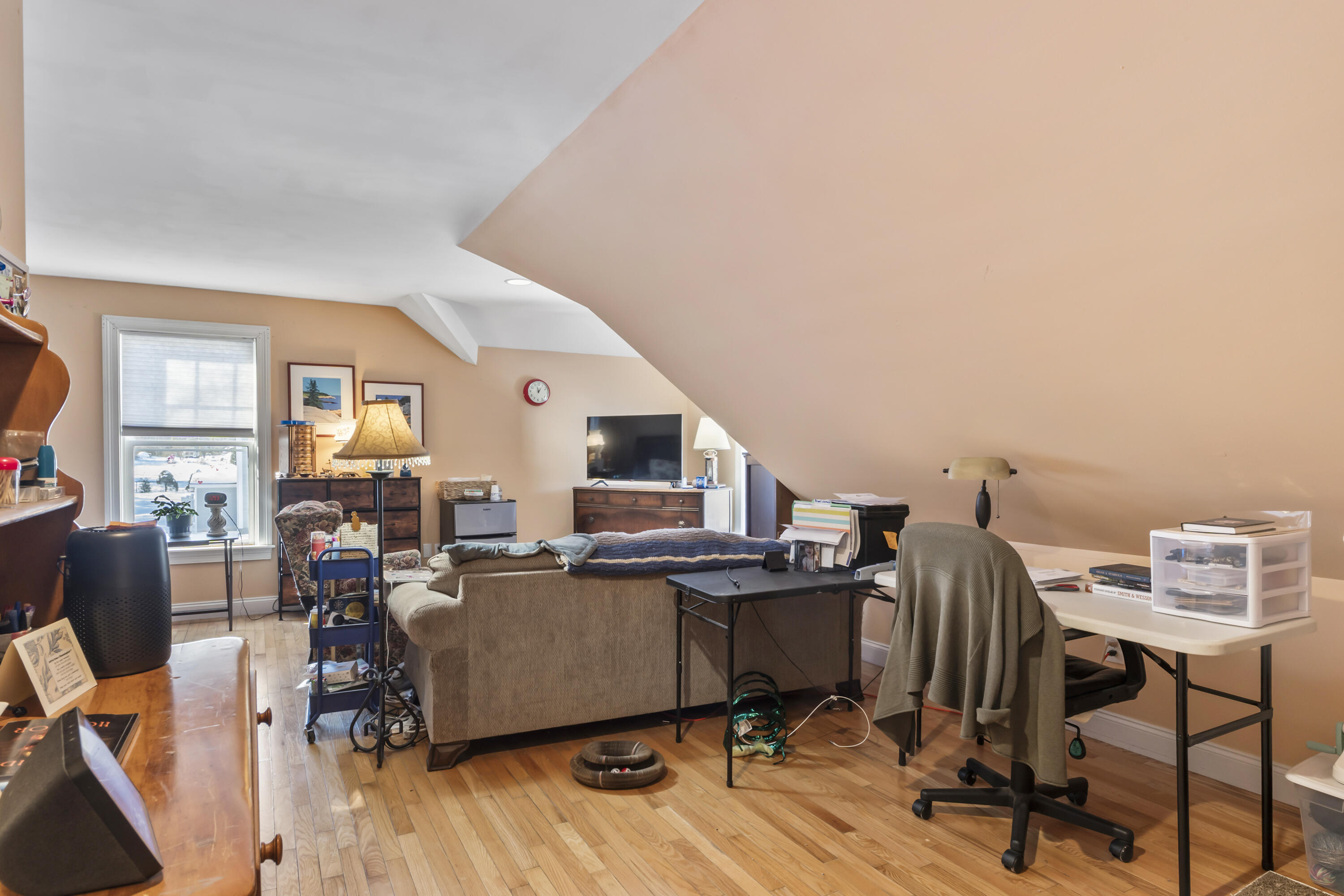 8 Days Landing Property Photo 49