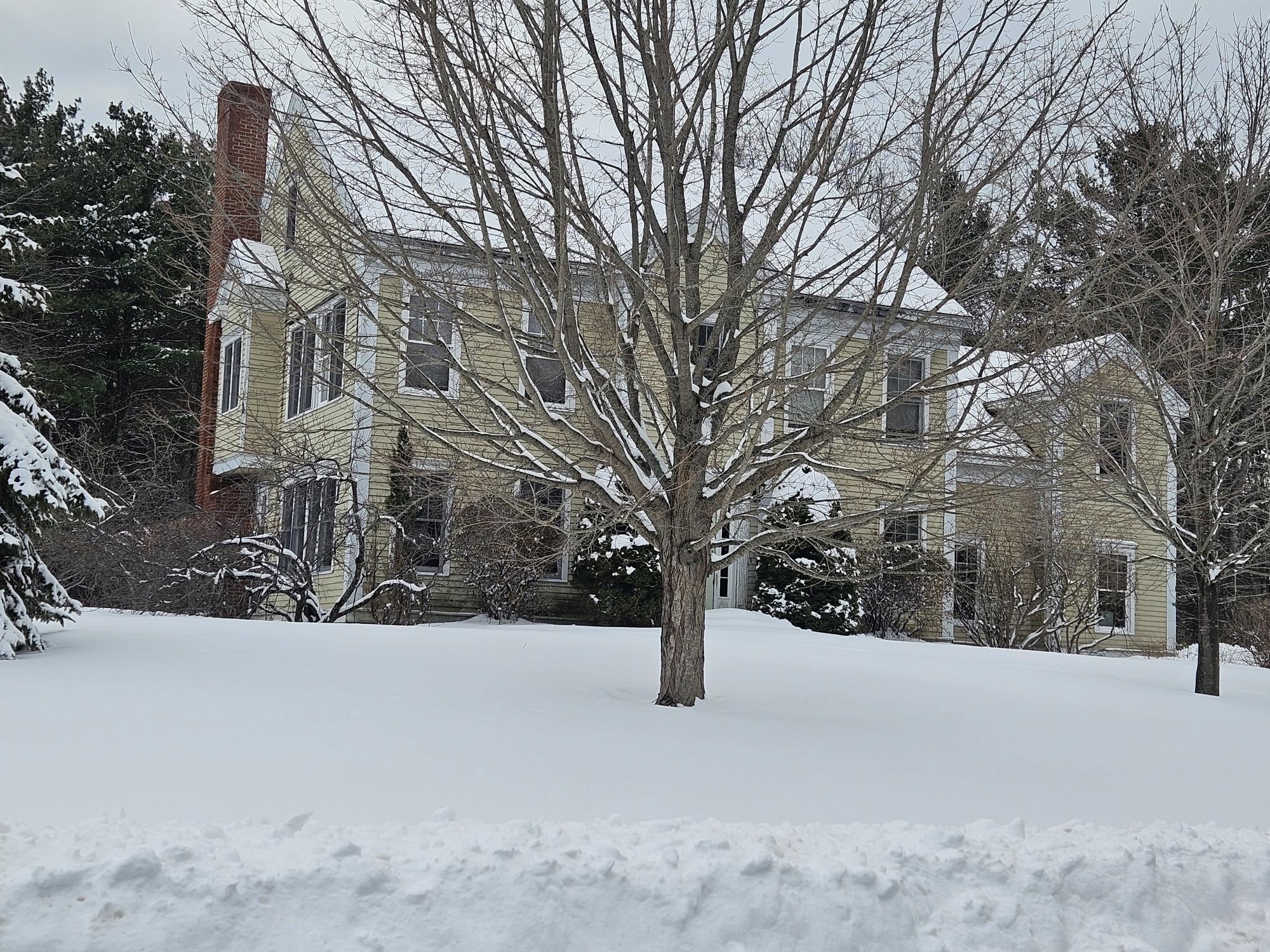 8 Days Landing Property Photo 63