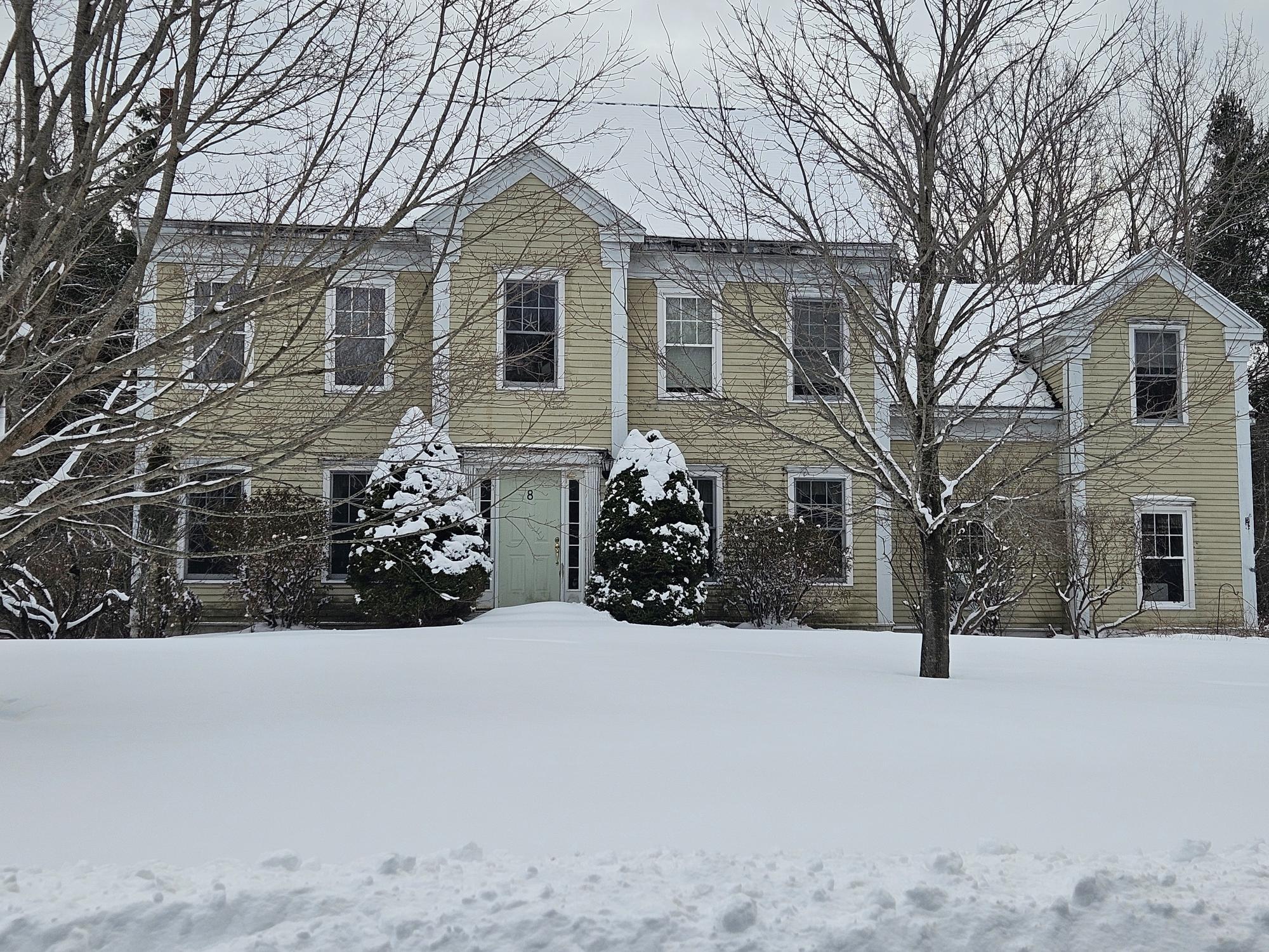 8 Days Landing Property Photo 66