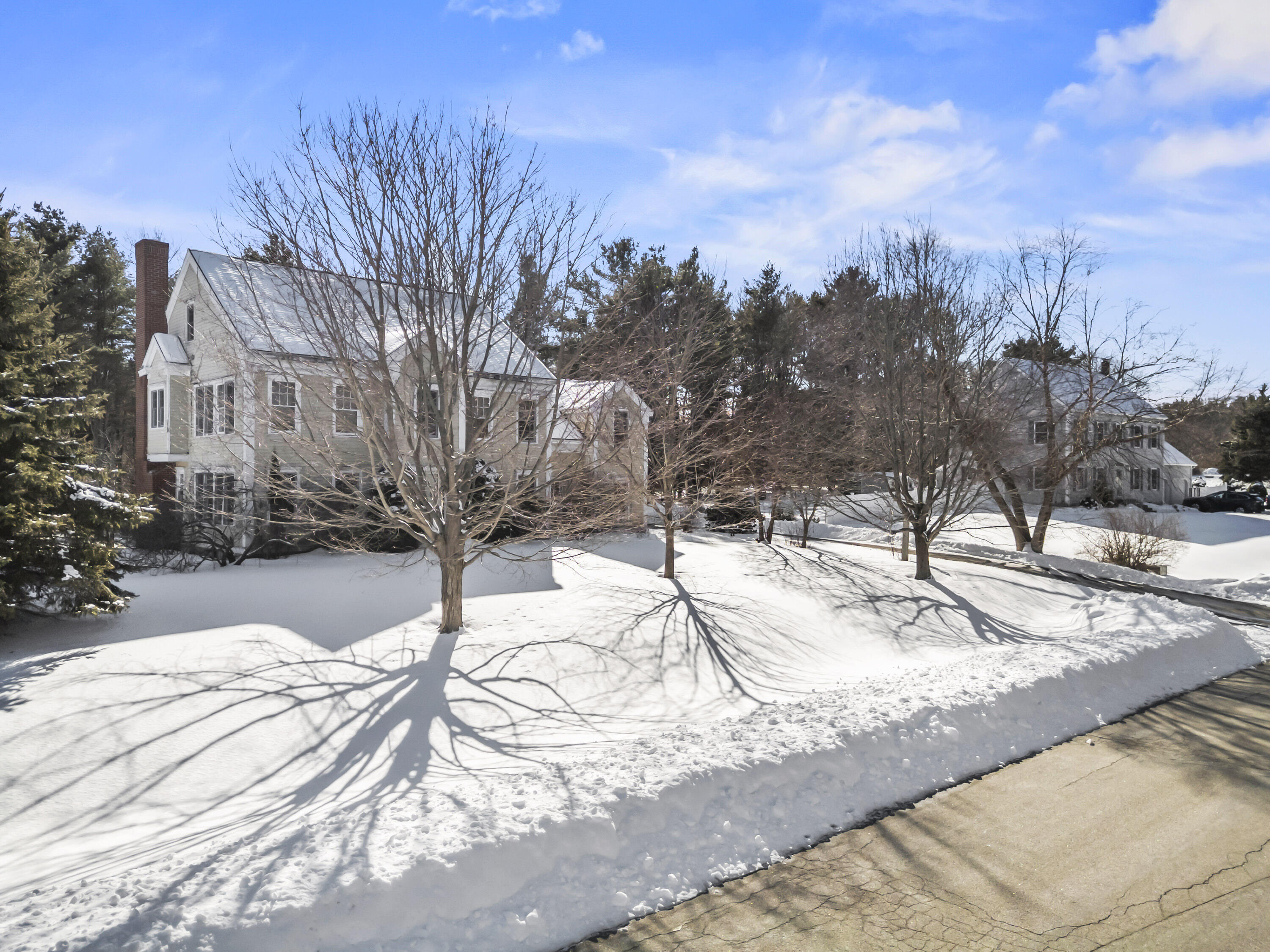 8 Days Landing Property Photo 81