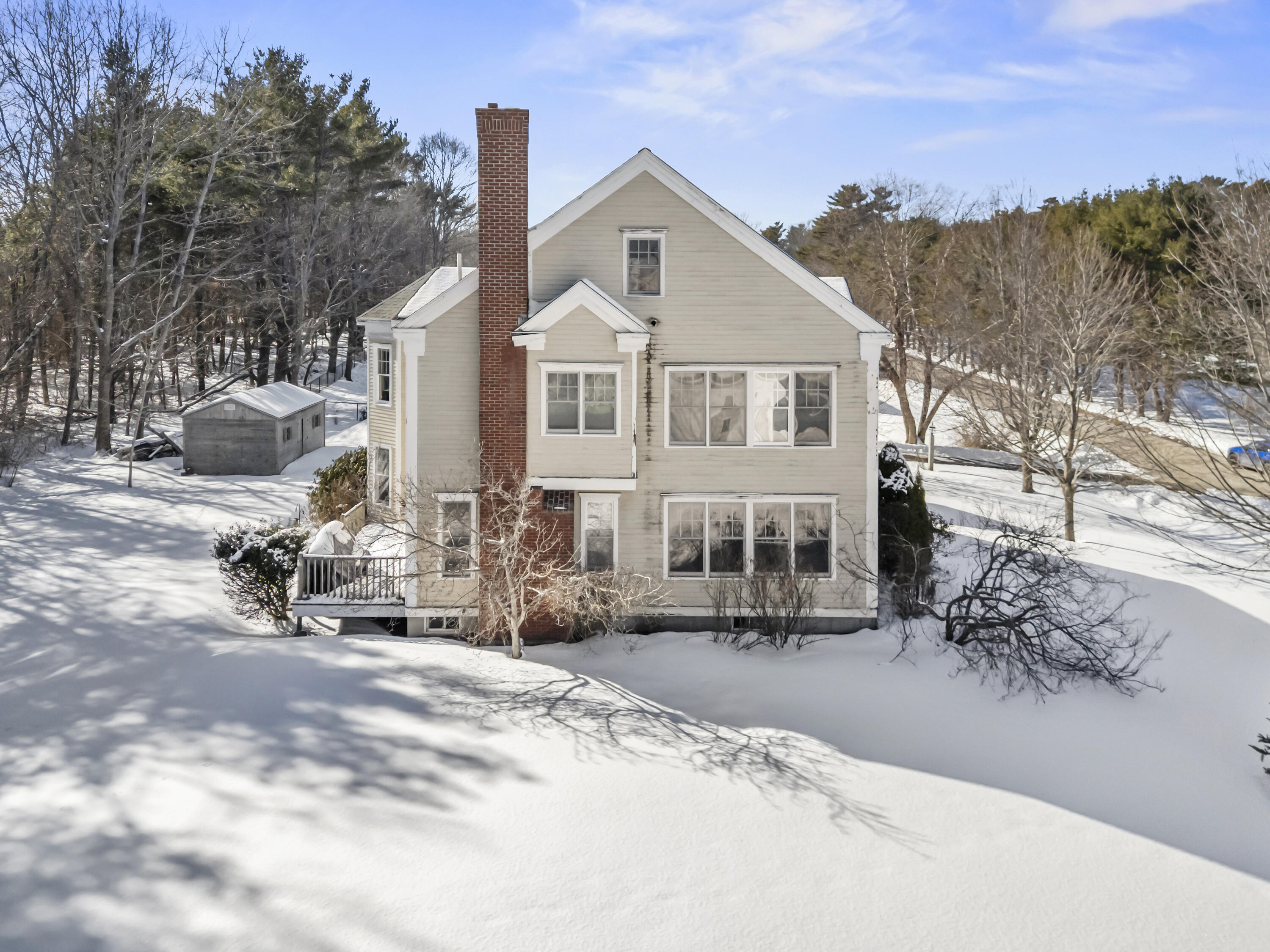 8 Days Landing Property Photo 82
