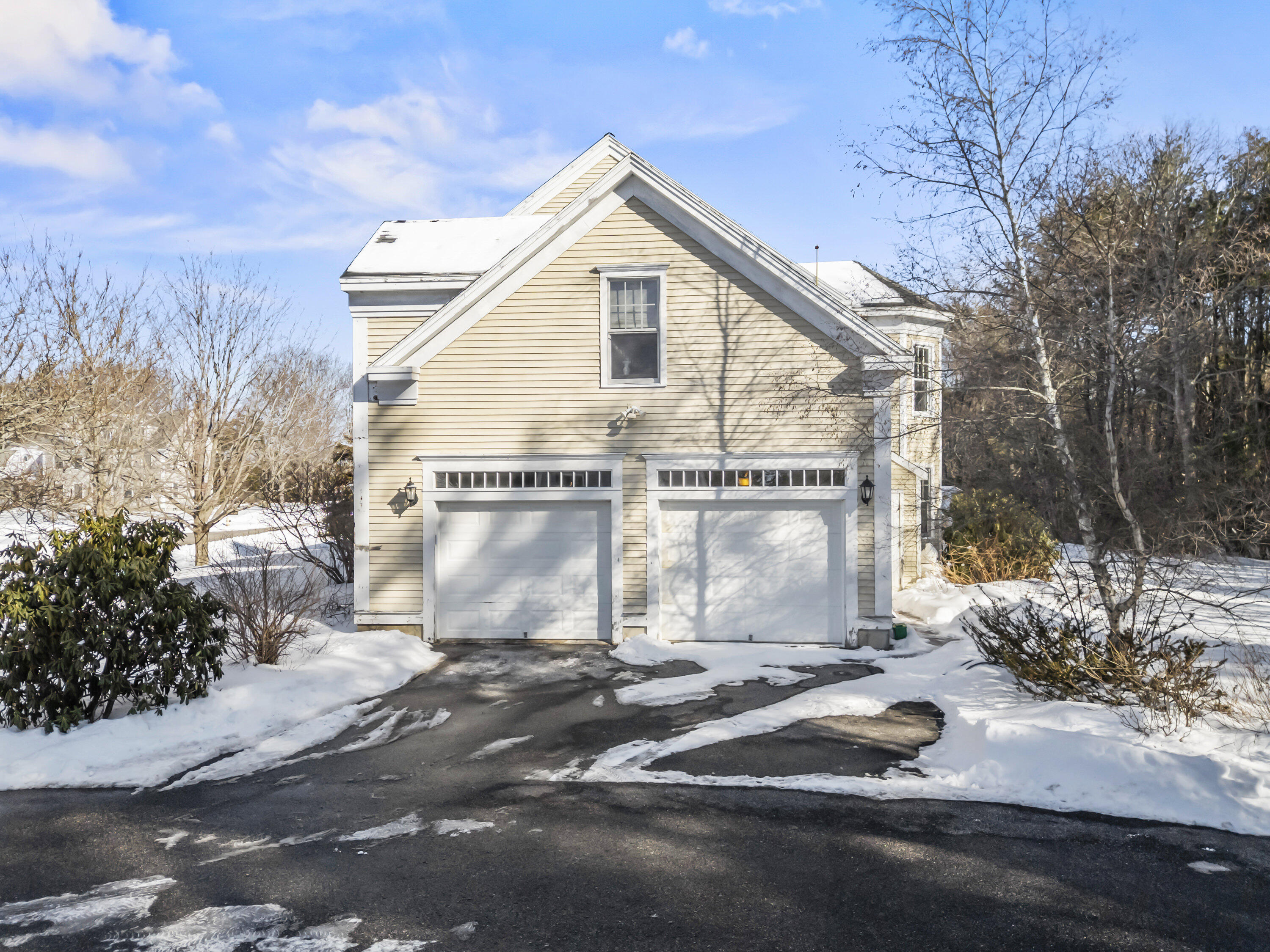 8 Days Landing Property Photo 84