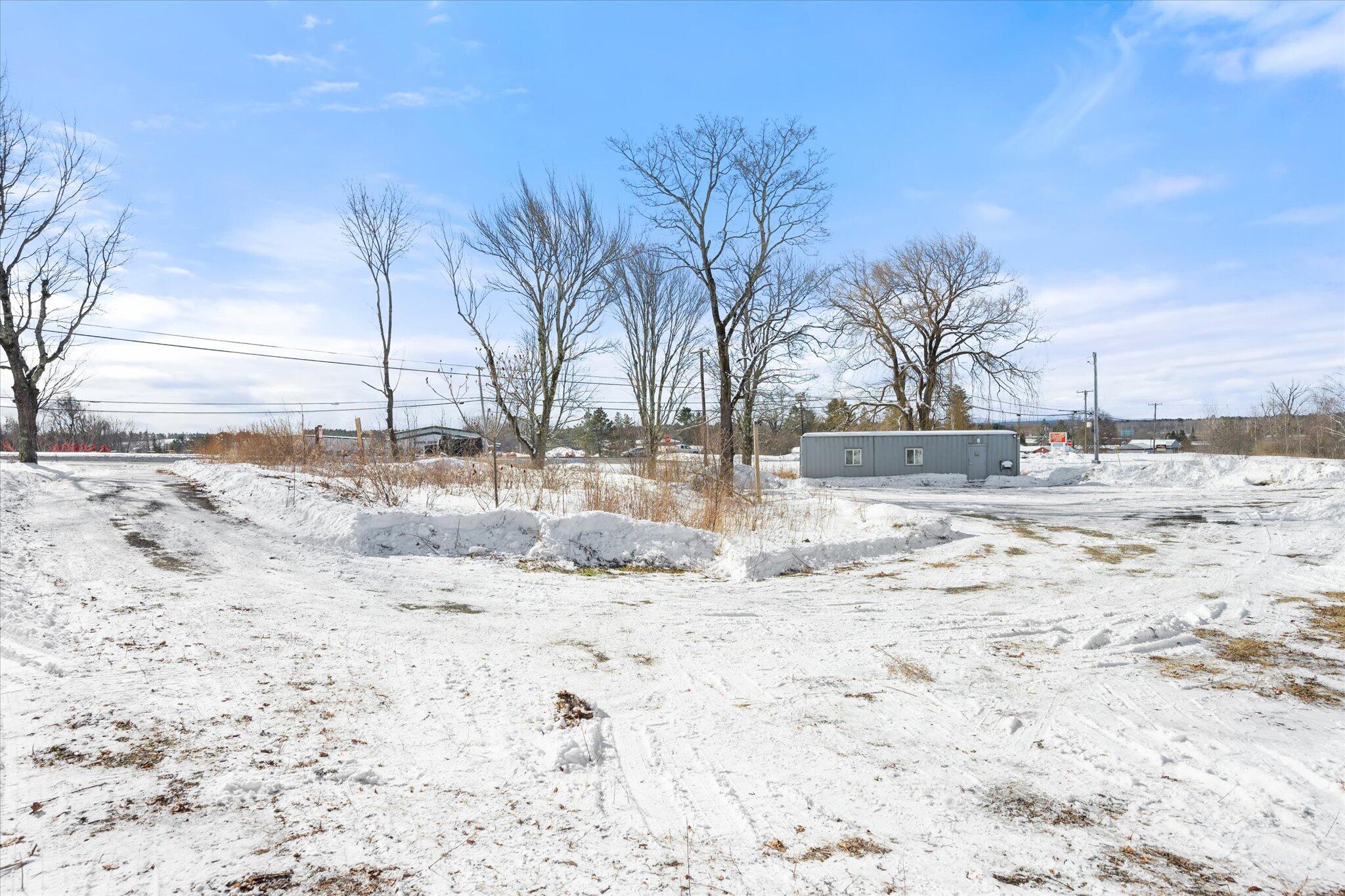 1425 Hammond Street Property Photo 7