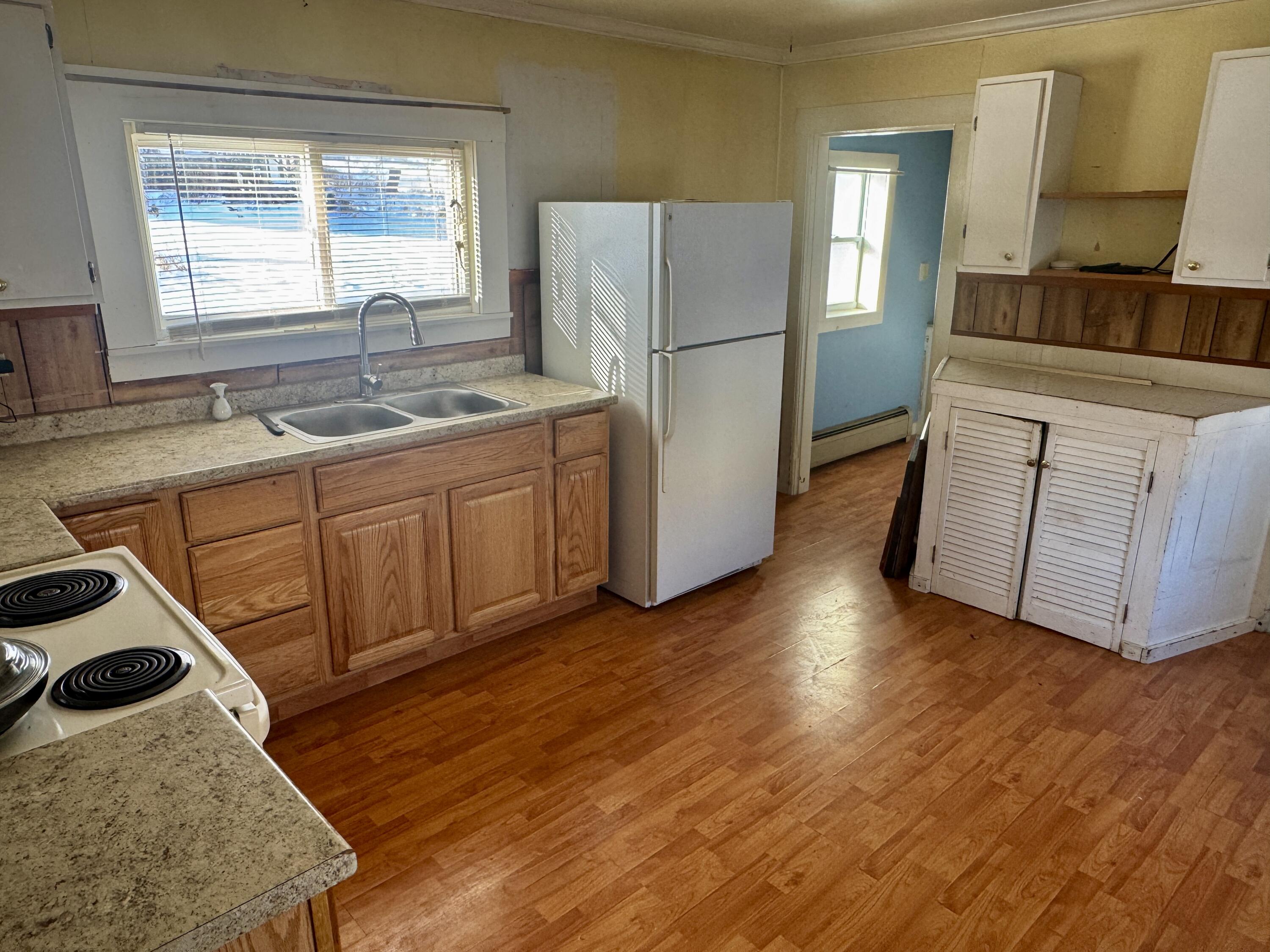 33 Third Street Property Photo 7