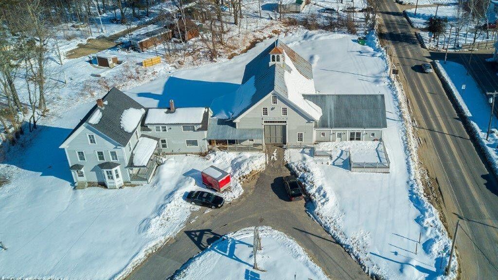 679 Roosevelt Trail Property Photo 3