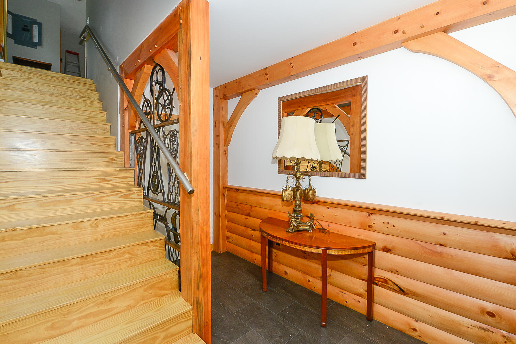679 Roosevelt Trail Property Photo 6