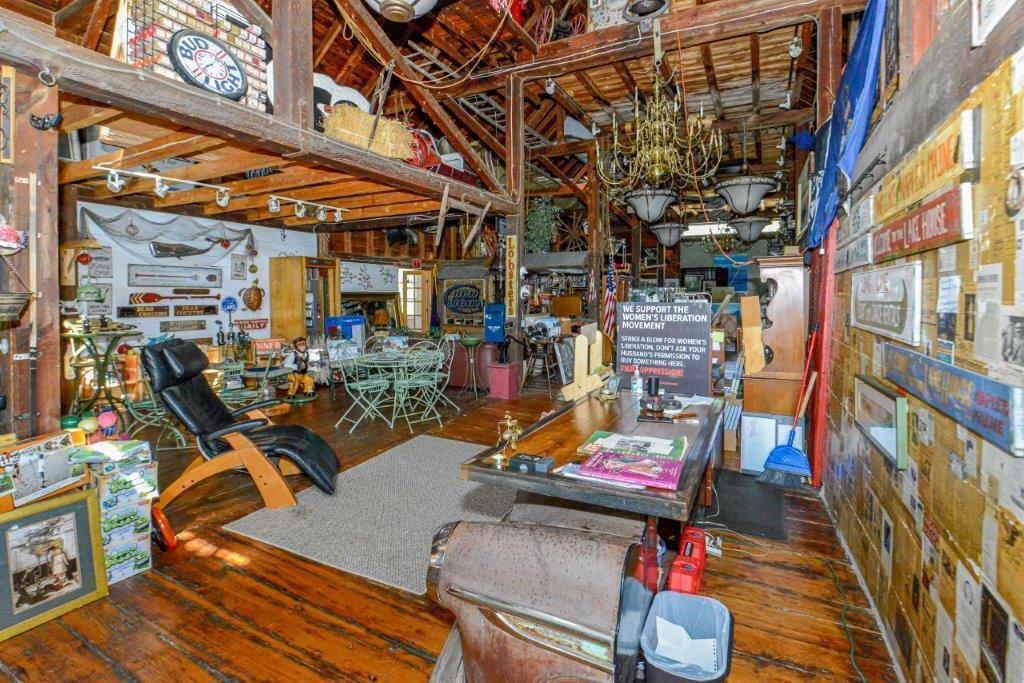 679 Roosevelt Trail Property Photo 33