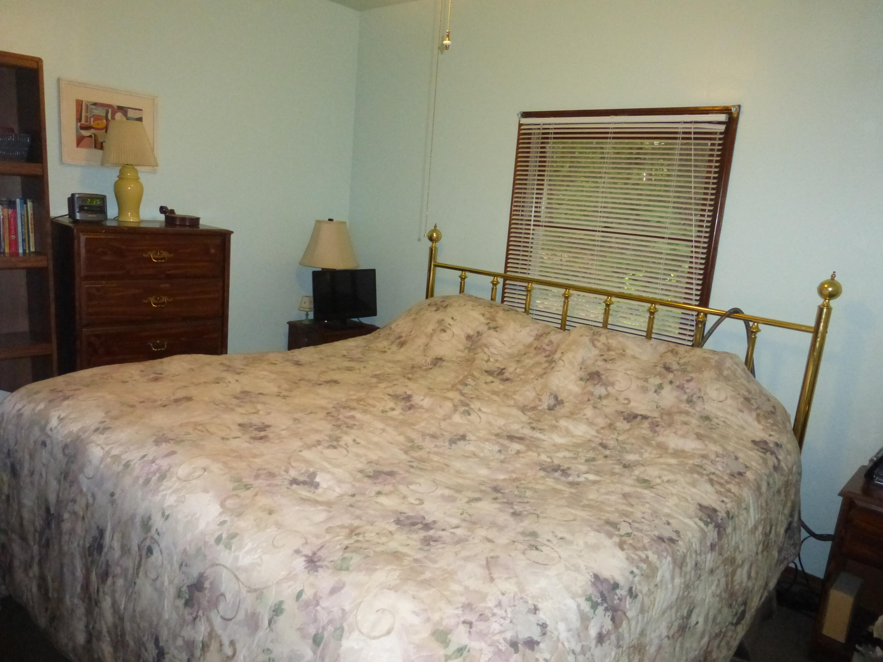 9 Roberts Lane Property Photo 10