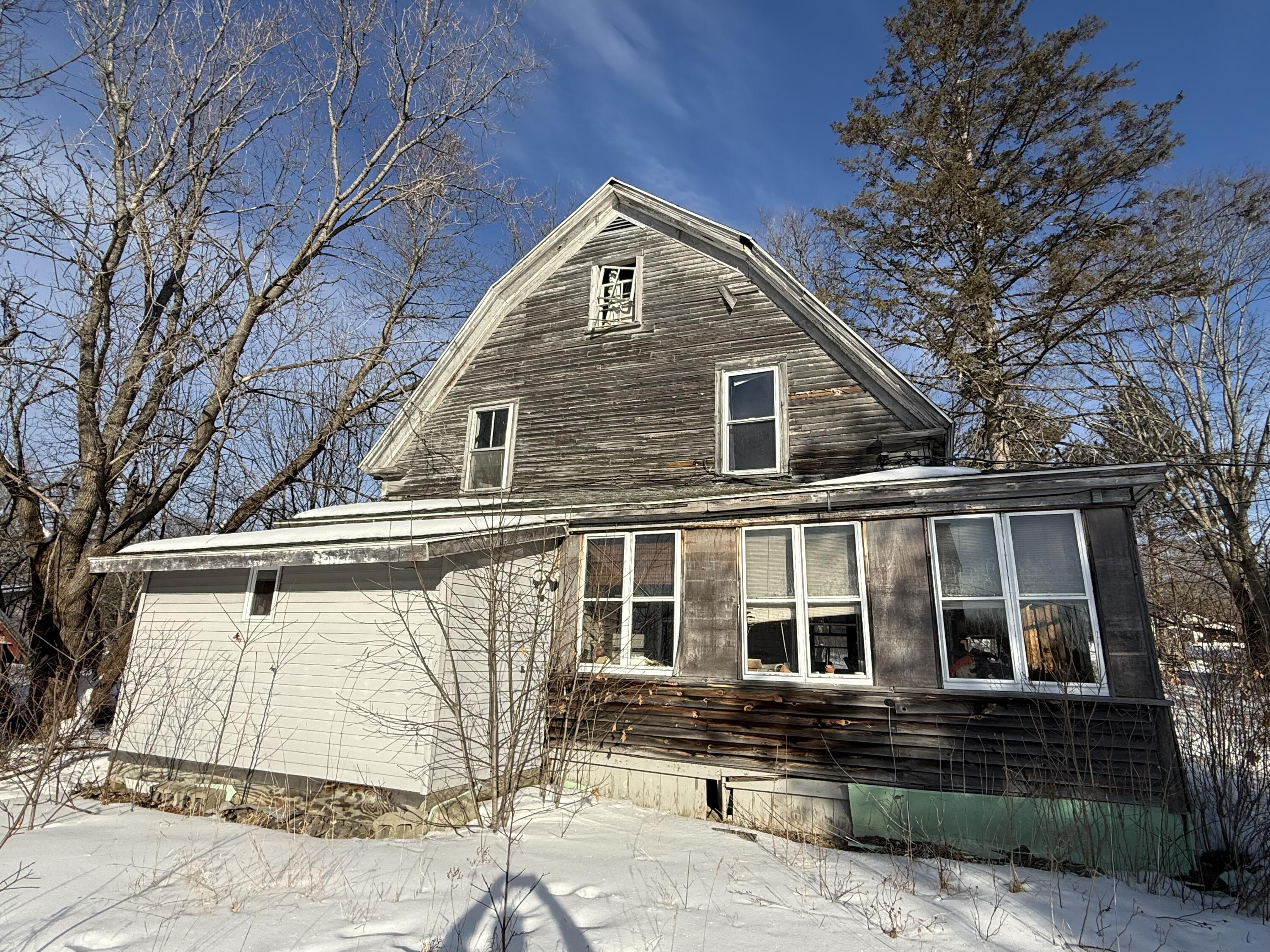 9 Daggett Street Property Photo 6
