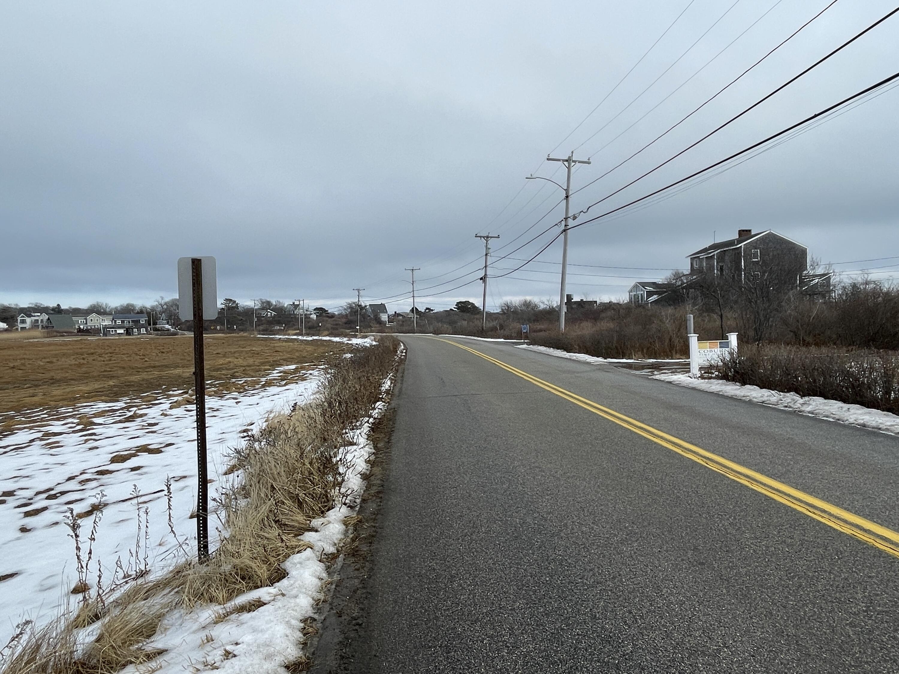 99 Mile Stretch Road Property Photo 5