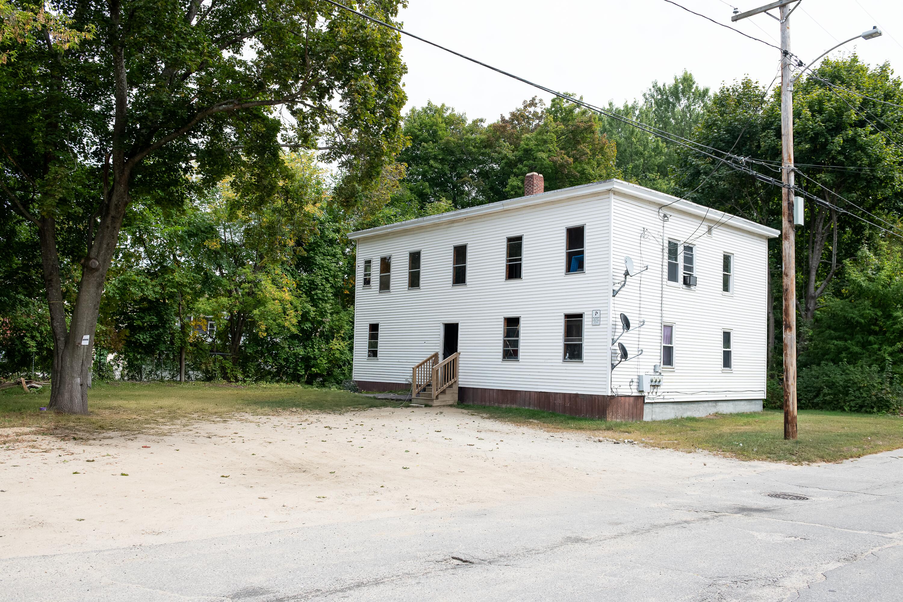 9 Dix Avenue Property Photo 3
