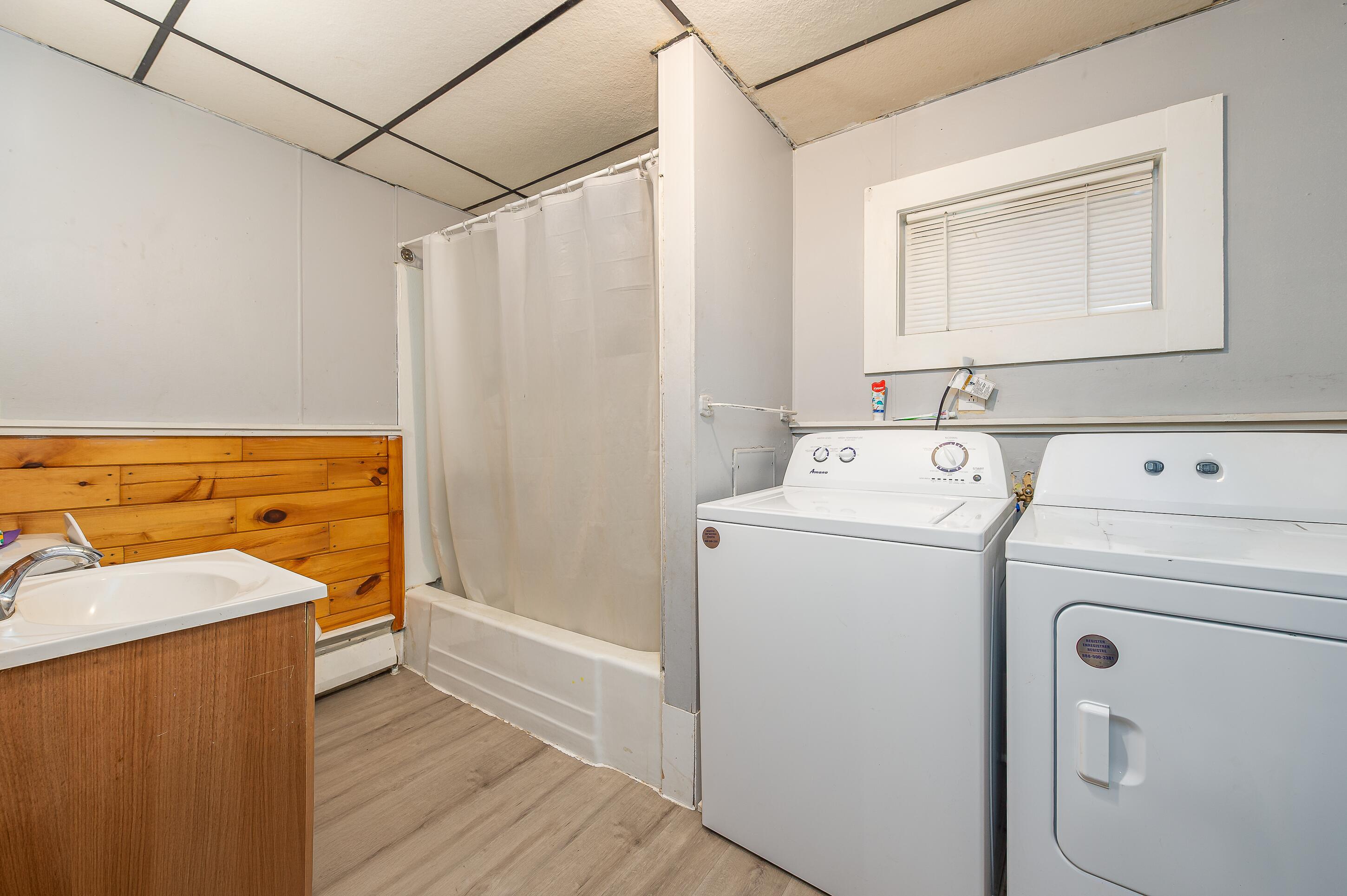 9 Dix Avenue Property Photo 8