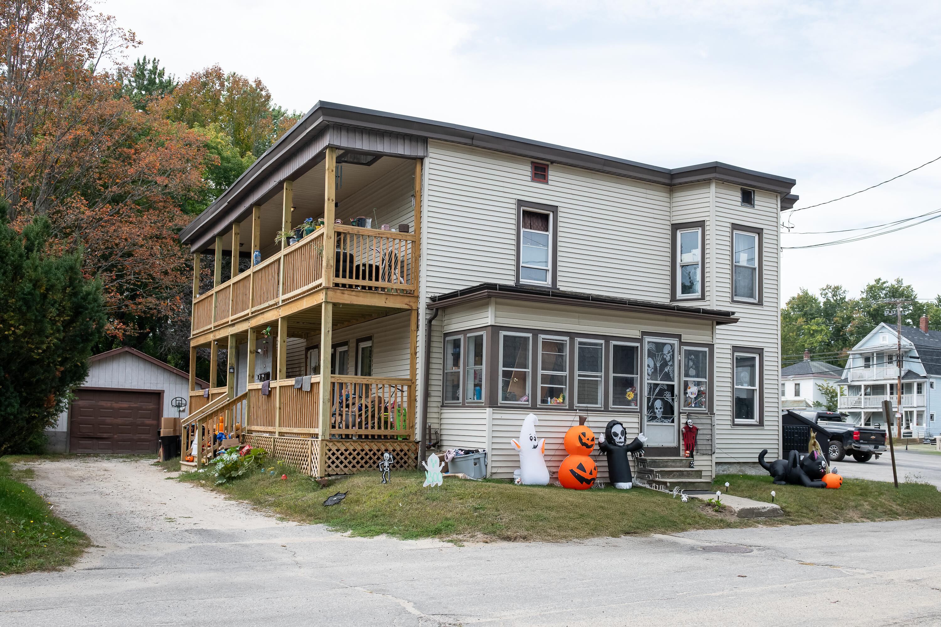 6 Dix Avenue Property Photo 2