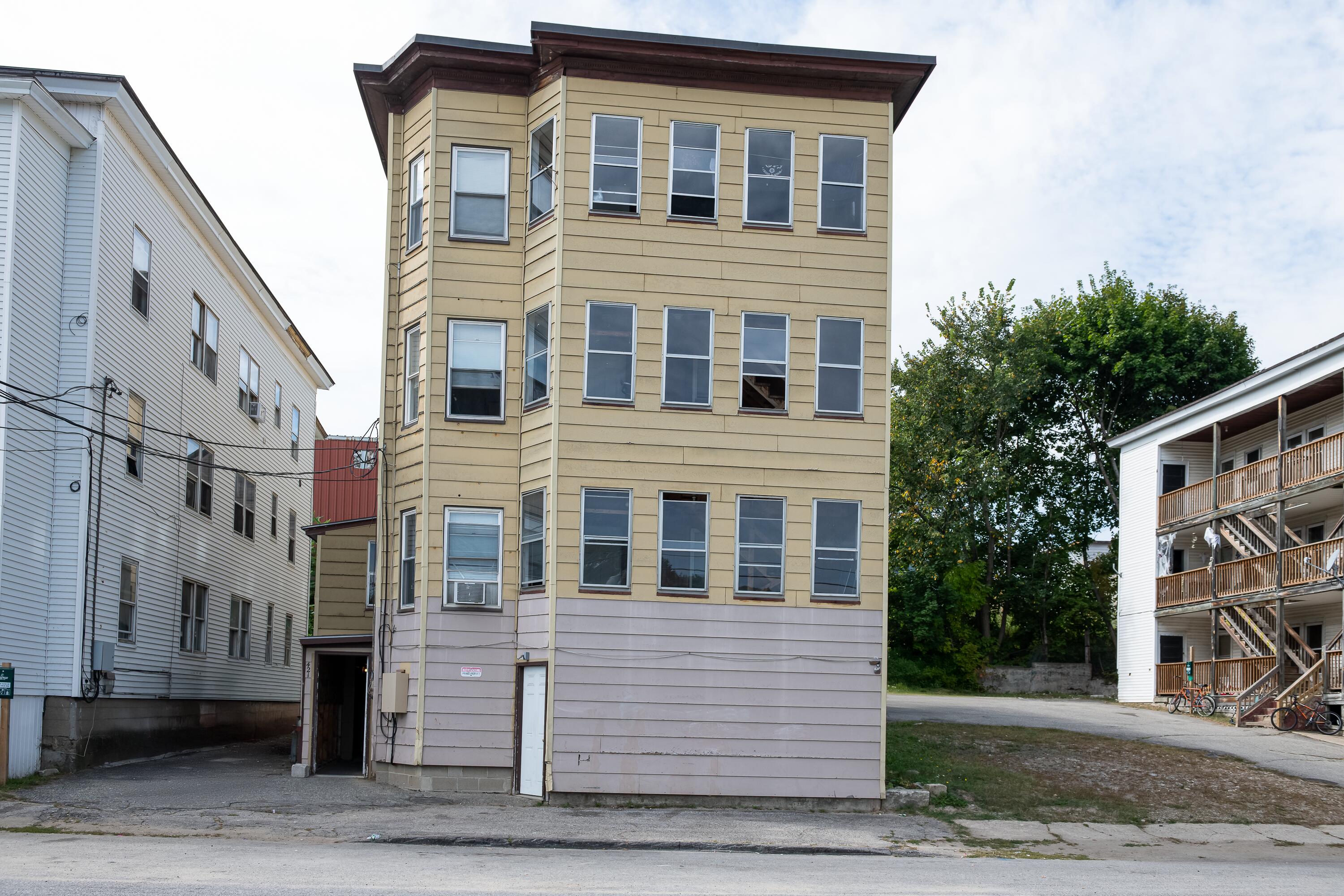 421 Cumberland Street Property Photo 2
