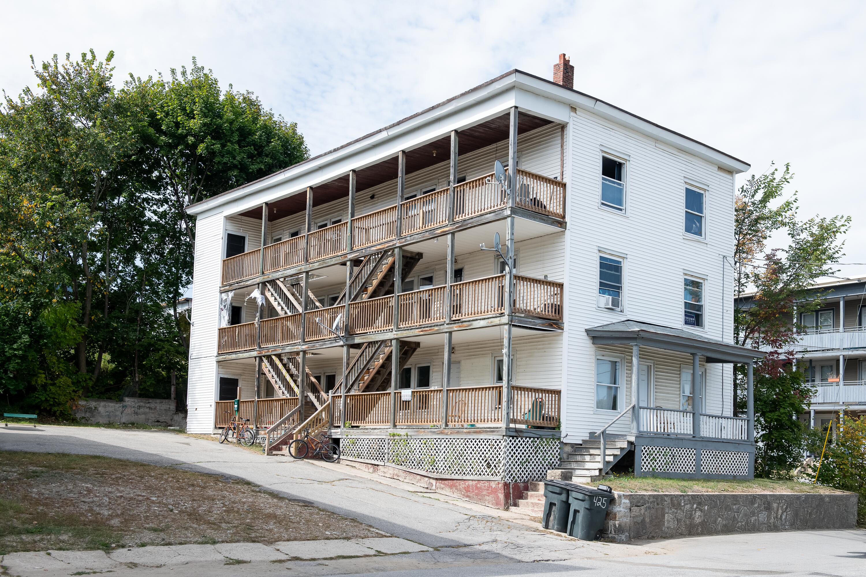 425 Cumberland Street Property Photo 1